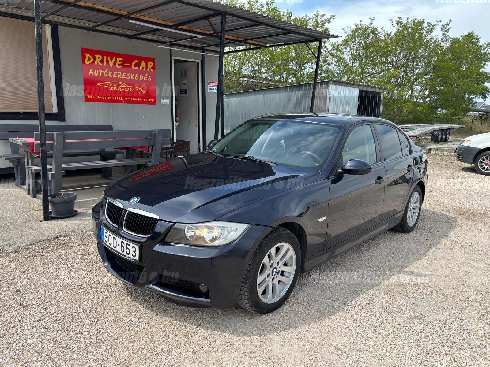 BMW 318 2006/12 - 1