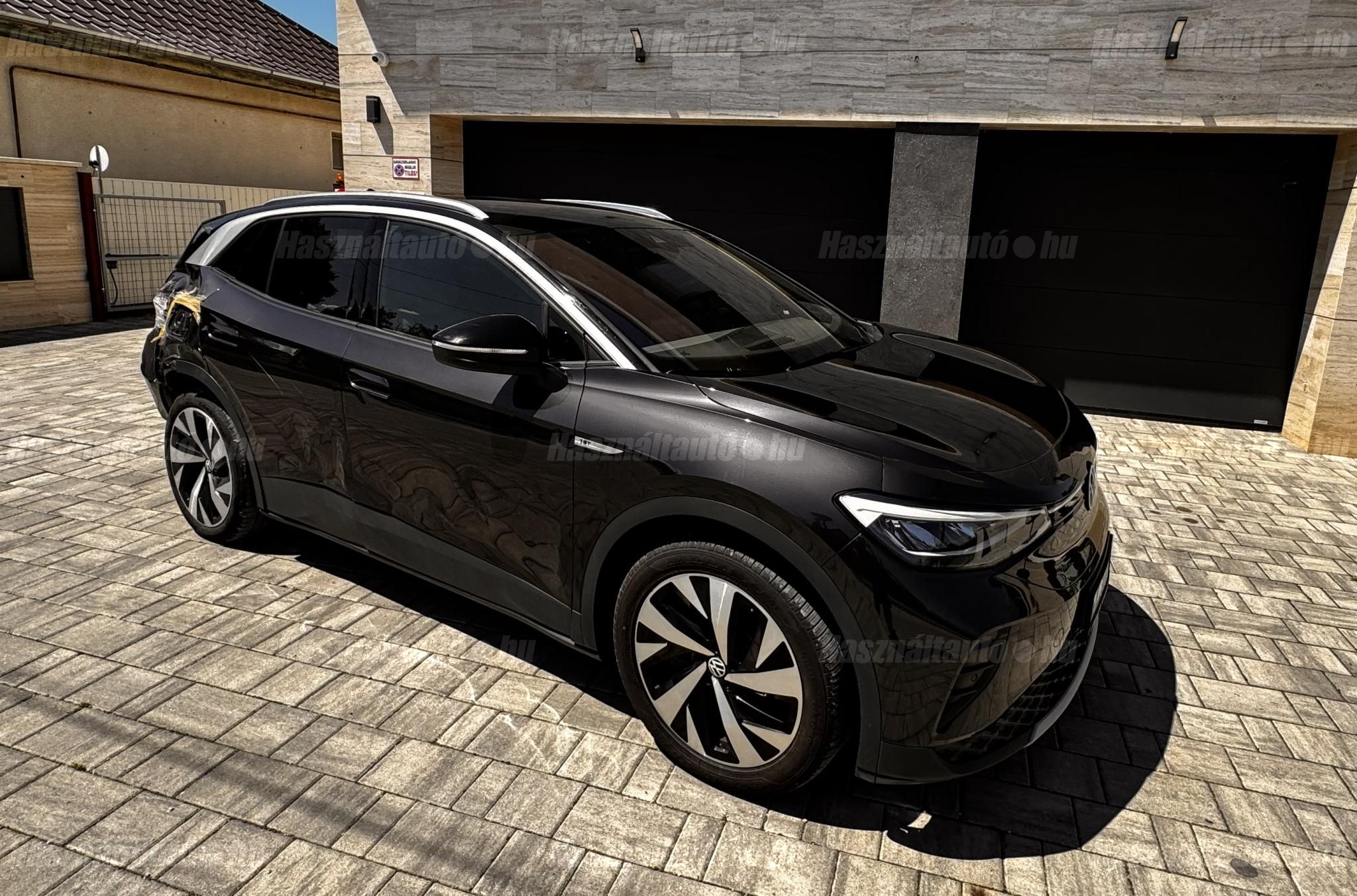 VOLKSWAGEN ID.4 2020/12 - 1