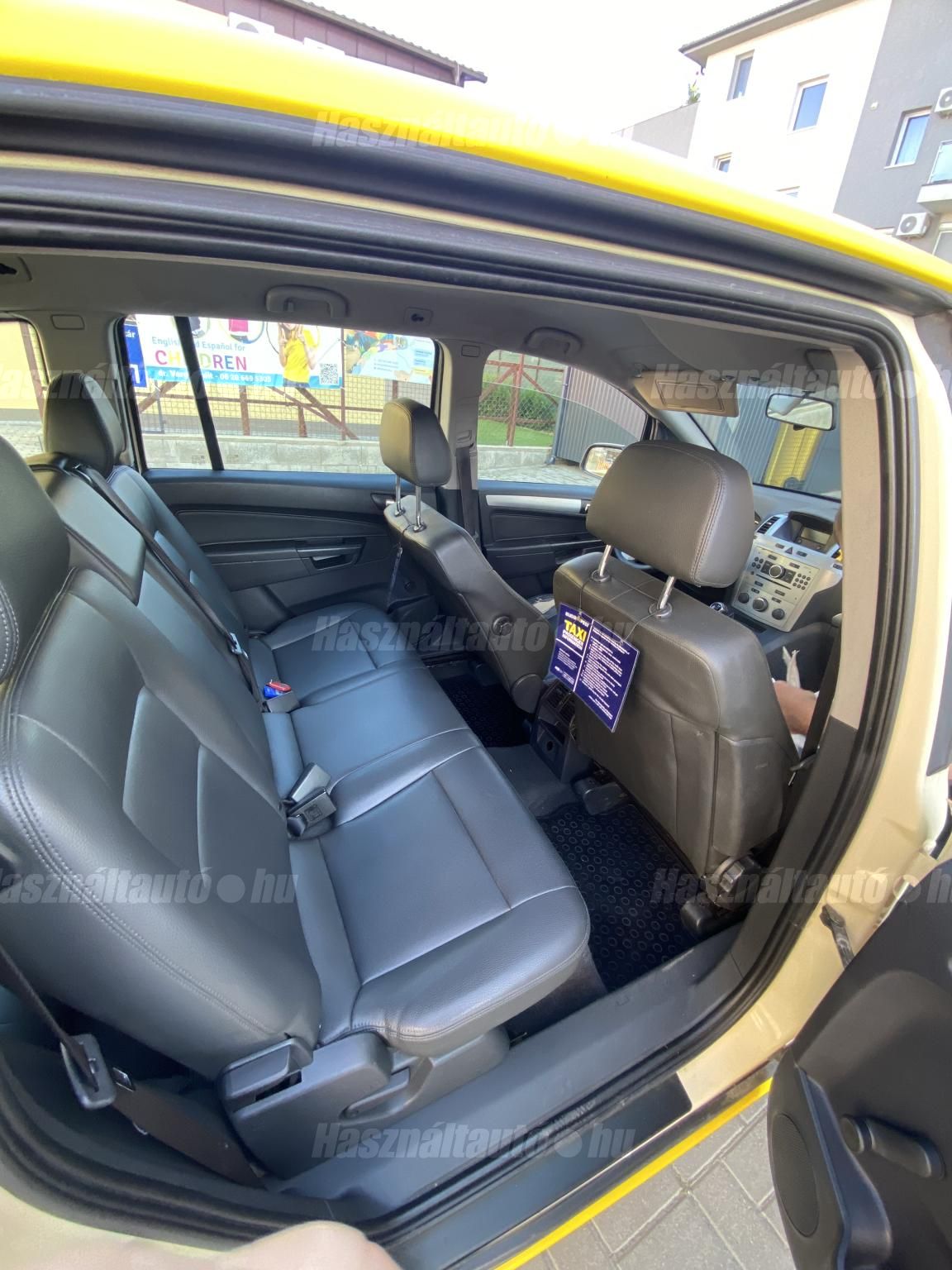 OPEL ZAFIRA B 2015/1 - 1