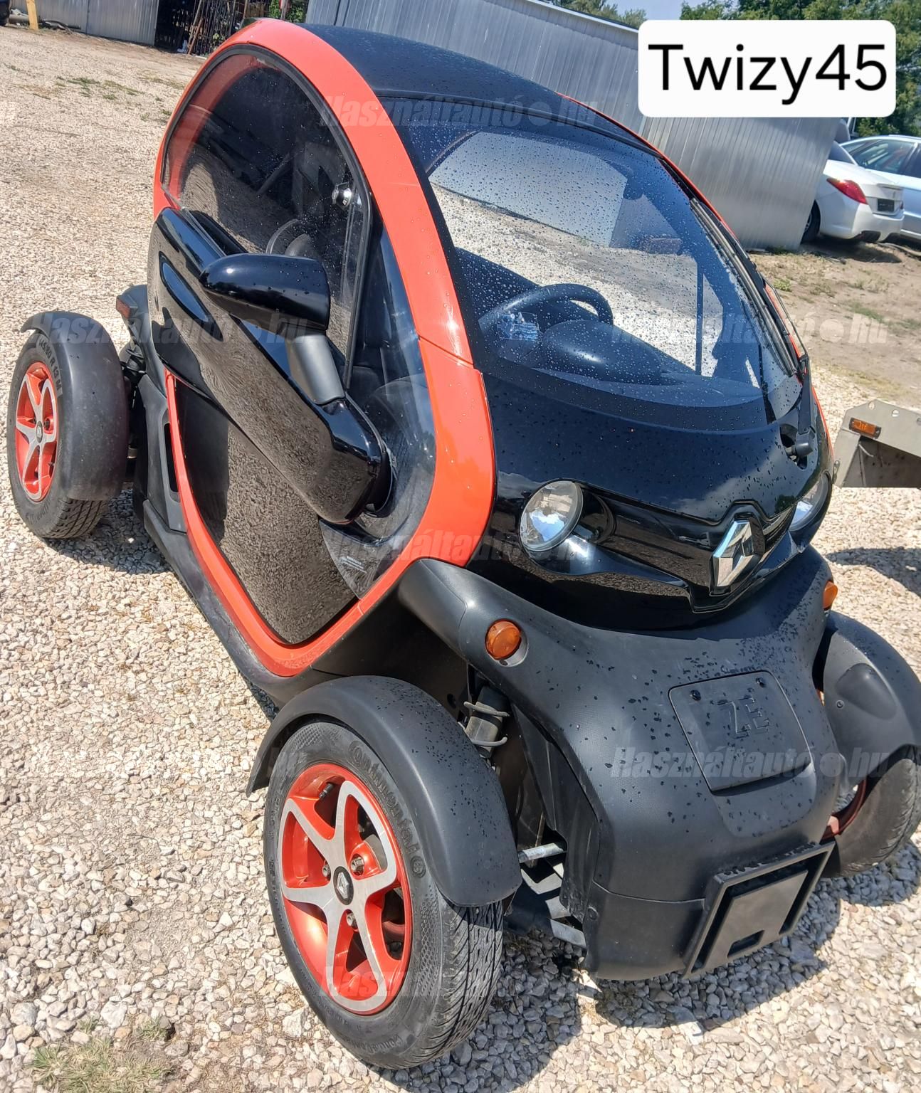 RENAULT TWIZY 2018/7 - 1