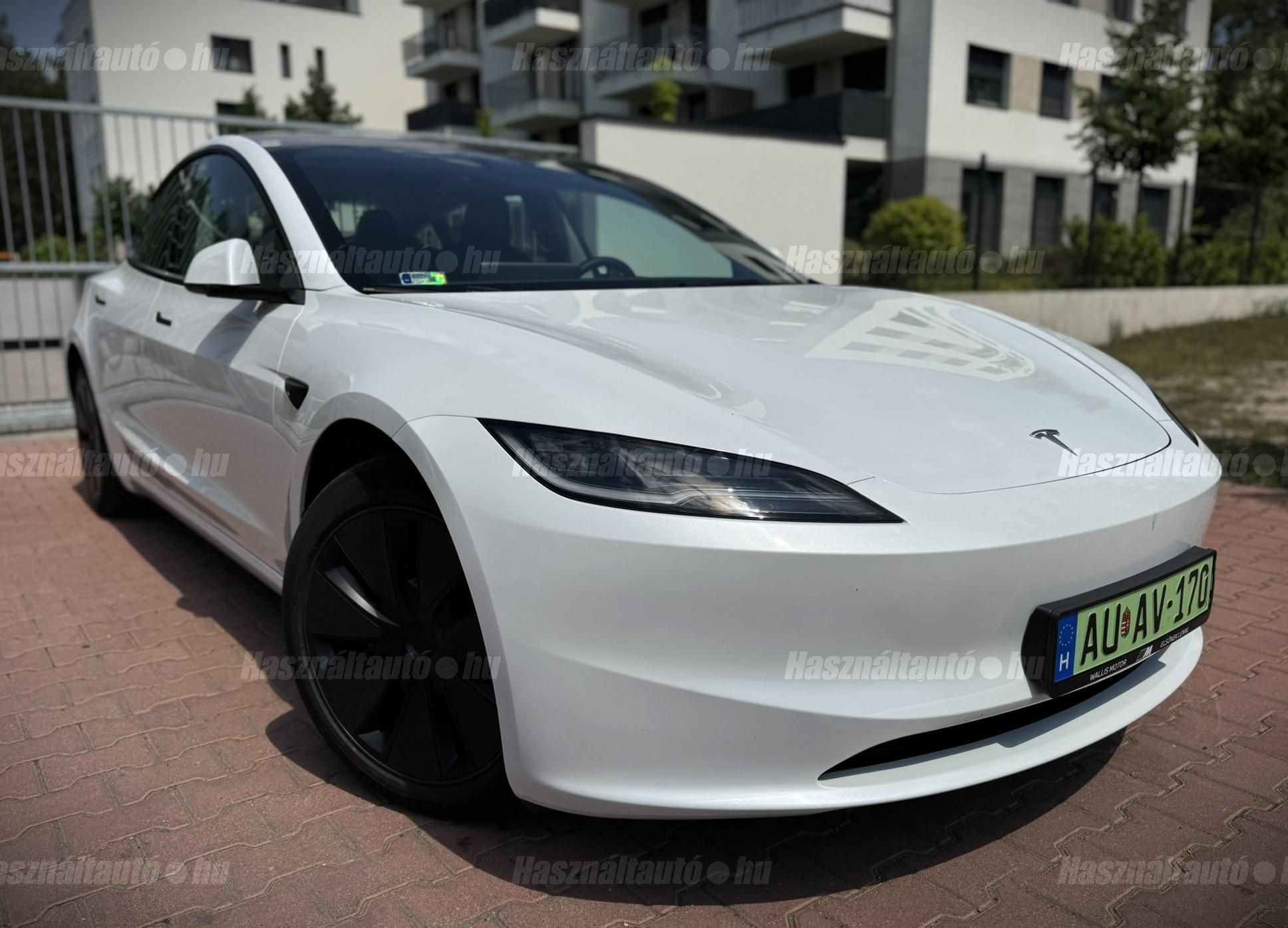 TESLA MODEL 3 2024/4 - 1