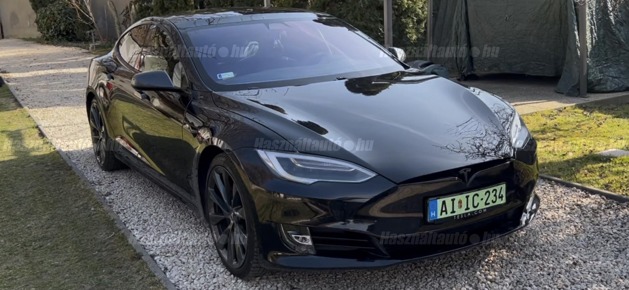 TESLA MODEL S 2018/10 - 1