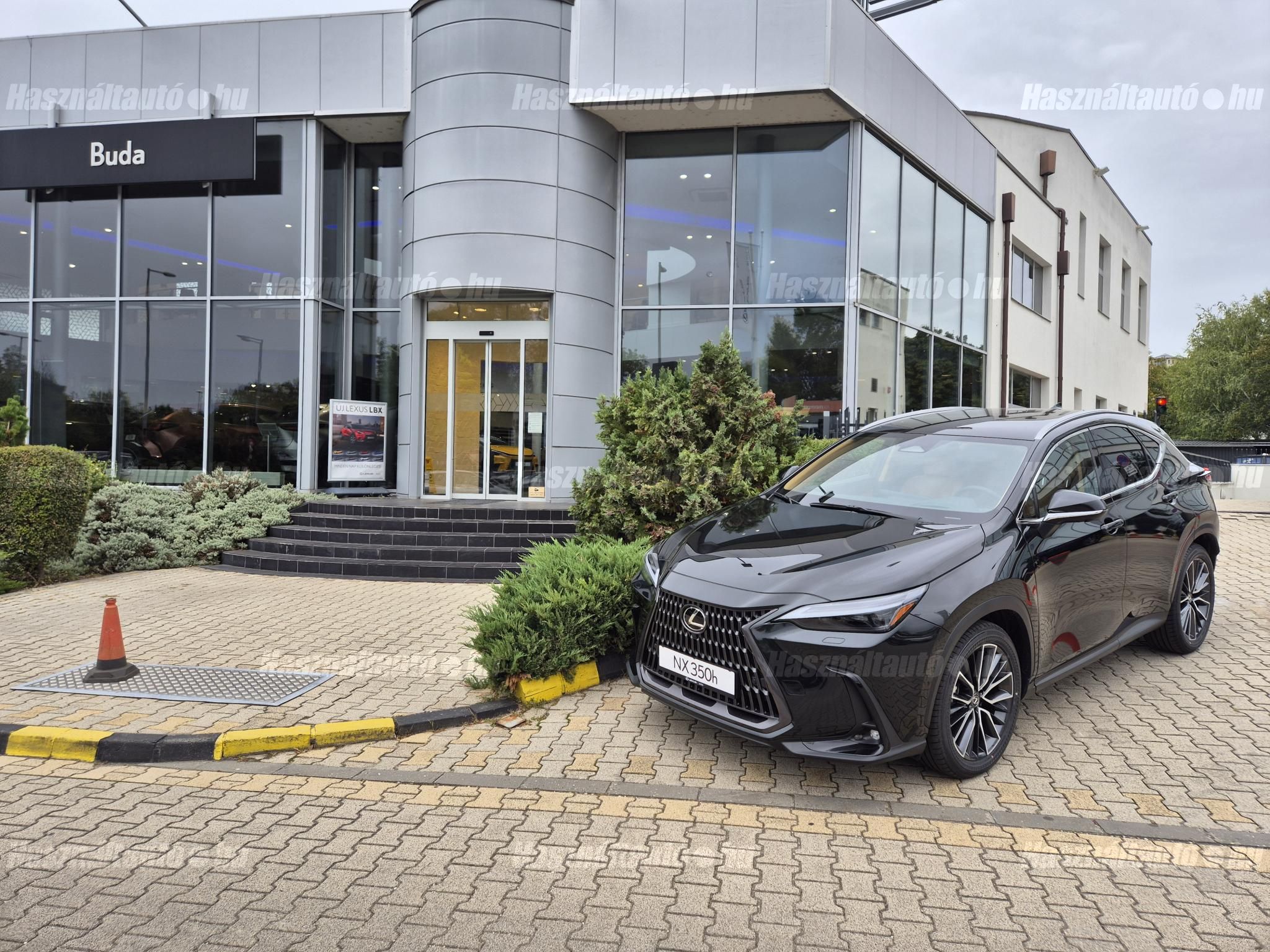 LEXUS NX 2025/10 - 1