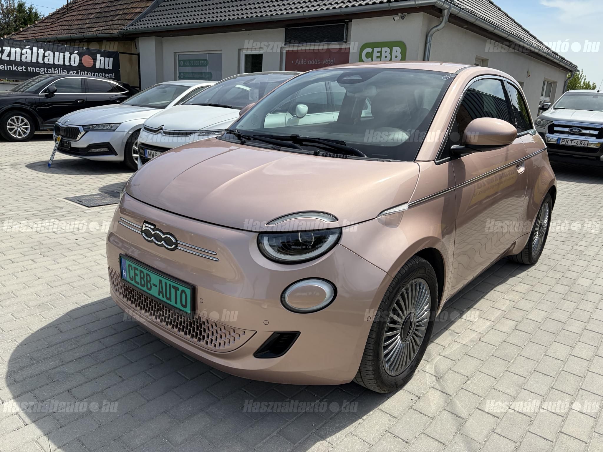 FIAT 500 2023/5 - 1
