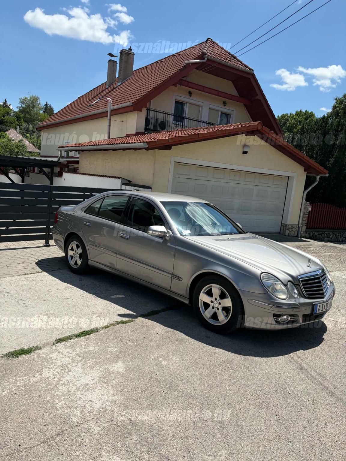 MERCEDES-BENZ E 200 2009/2 - 1