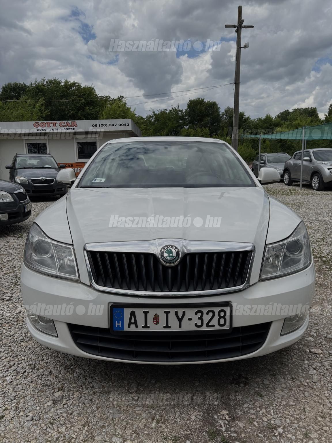 SKODA OCTAVIA 2012/6 - 1