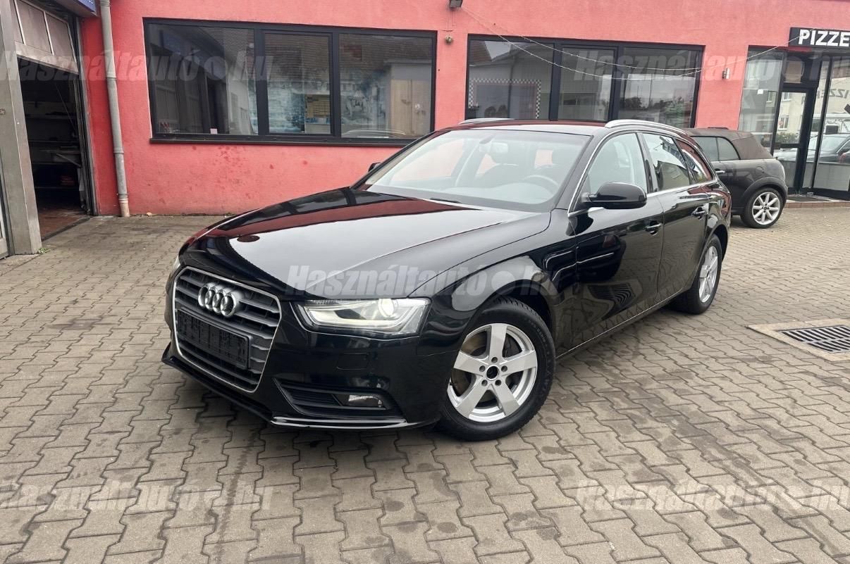 AUDI A4 2013 - 1