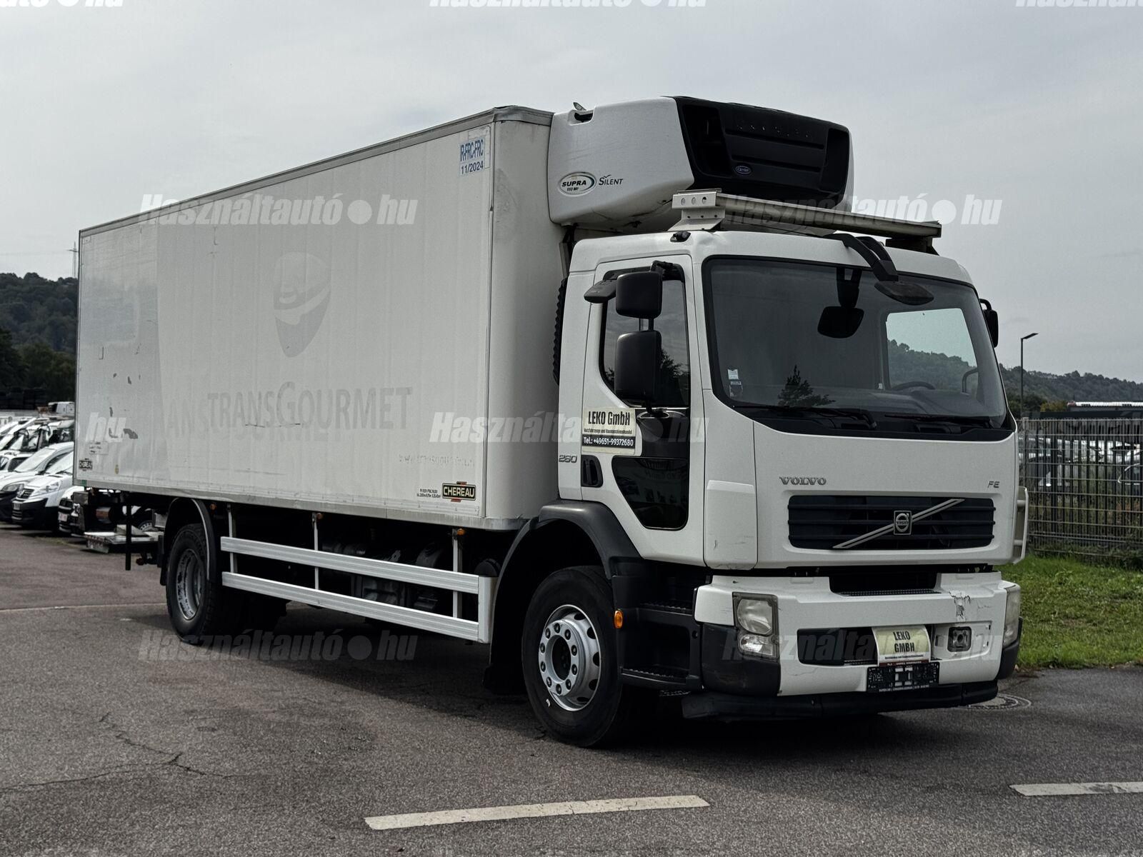 VOLVO 2012/12 - 1