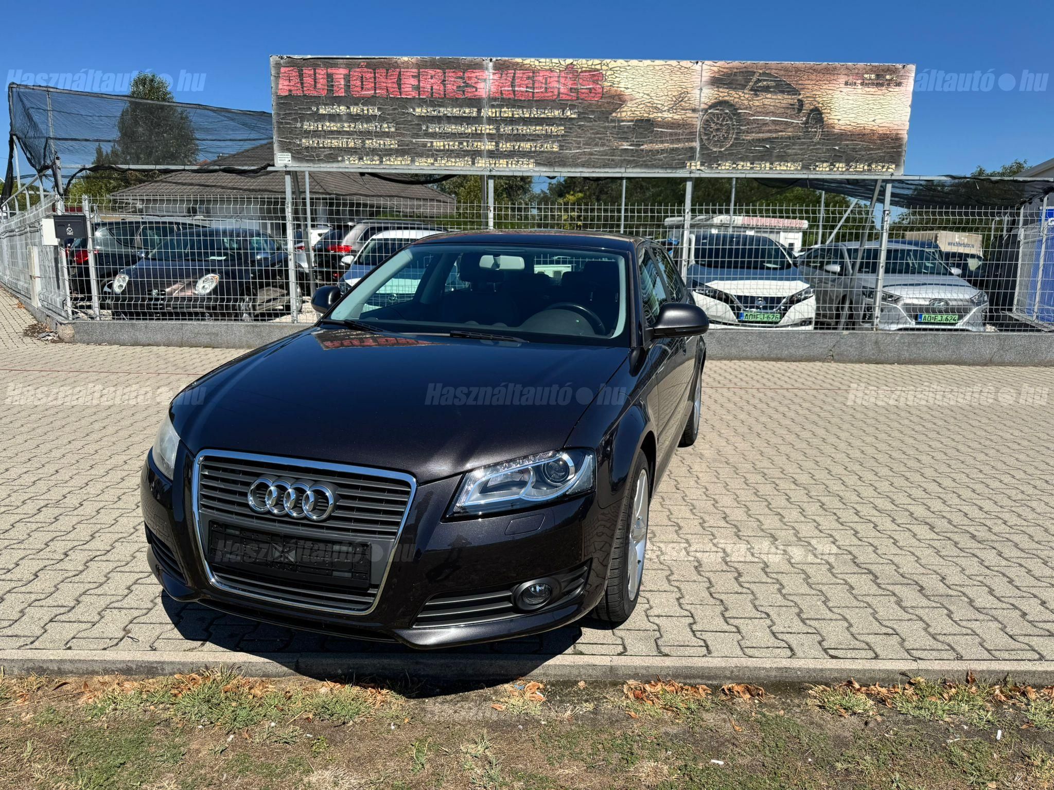 AUDI A3 2009/9 - 1