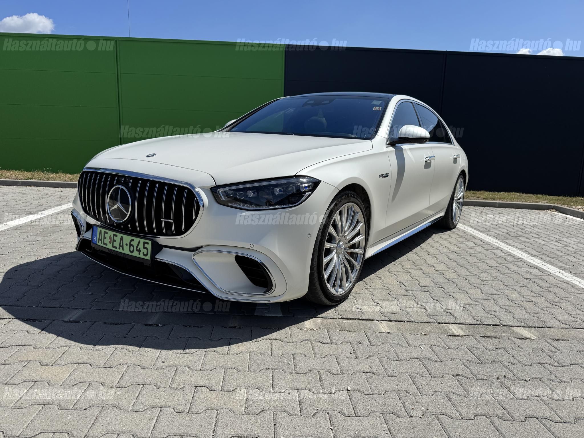 MERCEDES-AMG S 63 2023/8 - 1