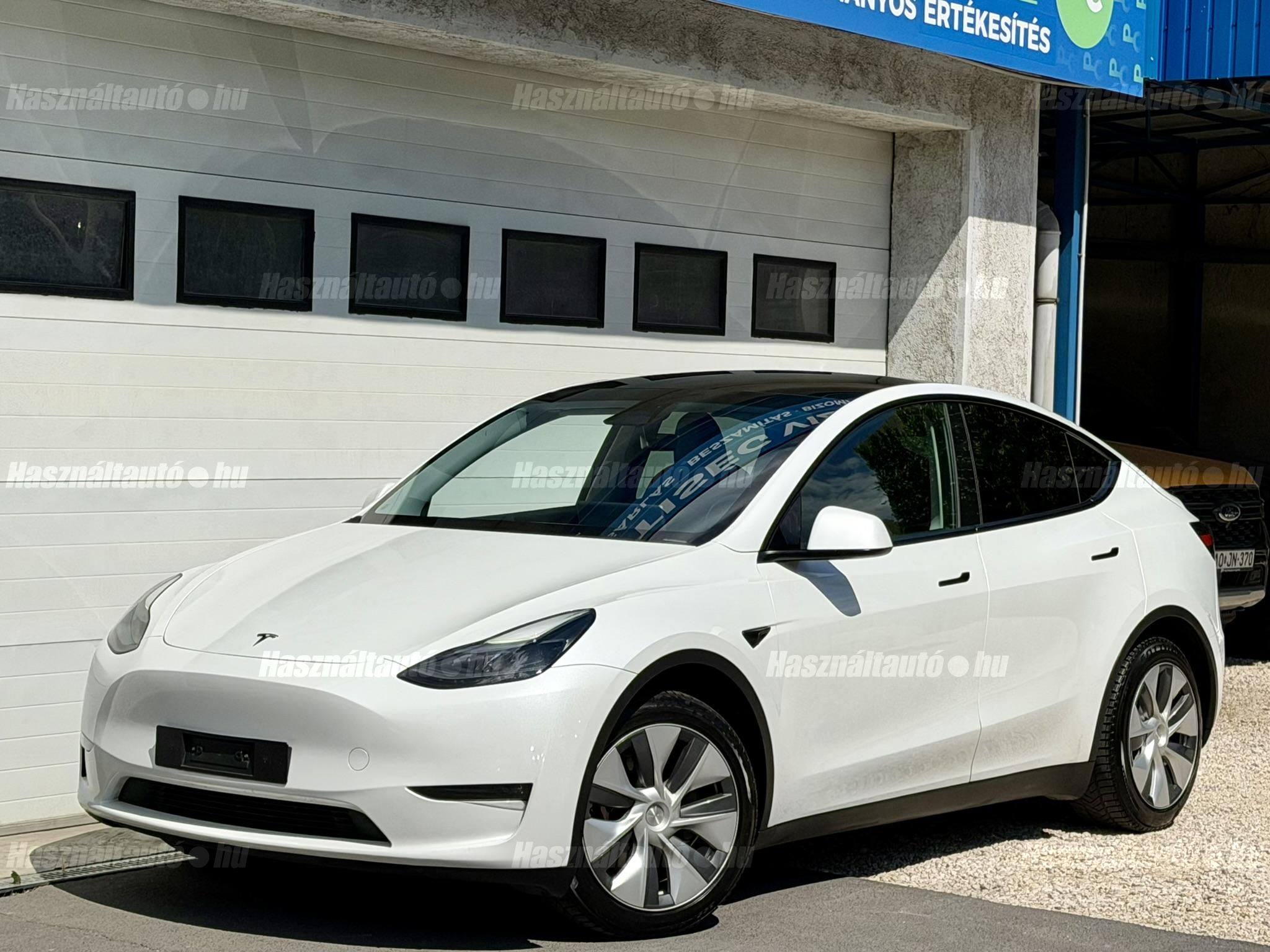 TESLA MODEL Y 2023/3 - 1