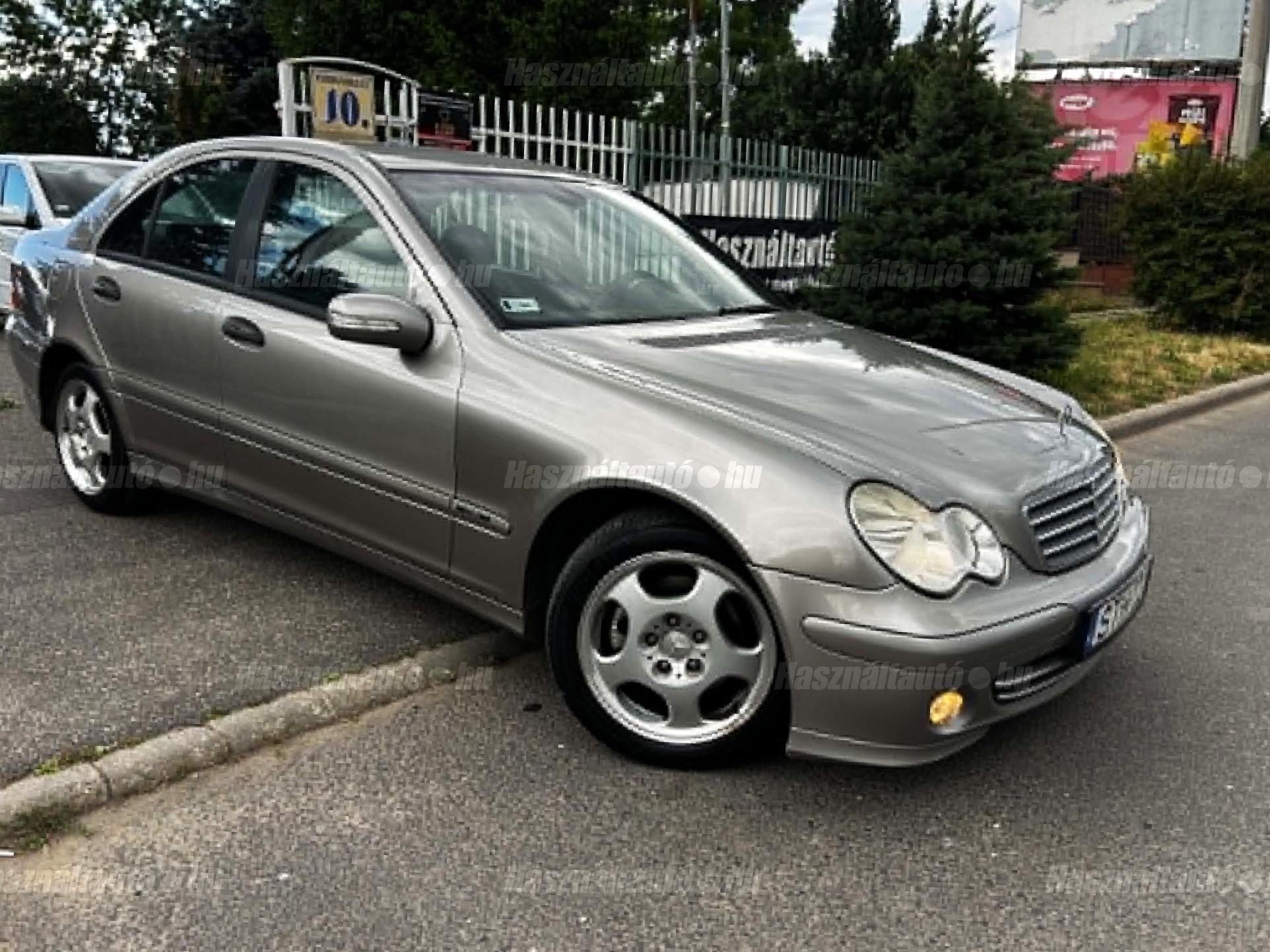 MERCEDES-BENZ C 200 2004/7 - 1