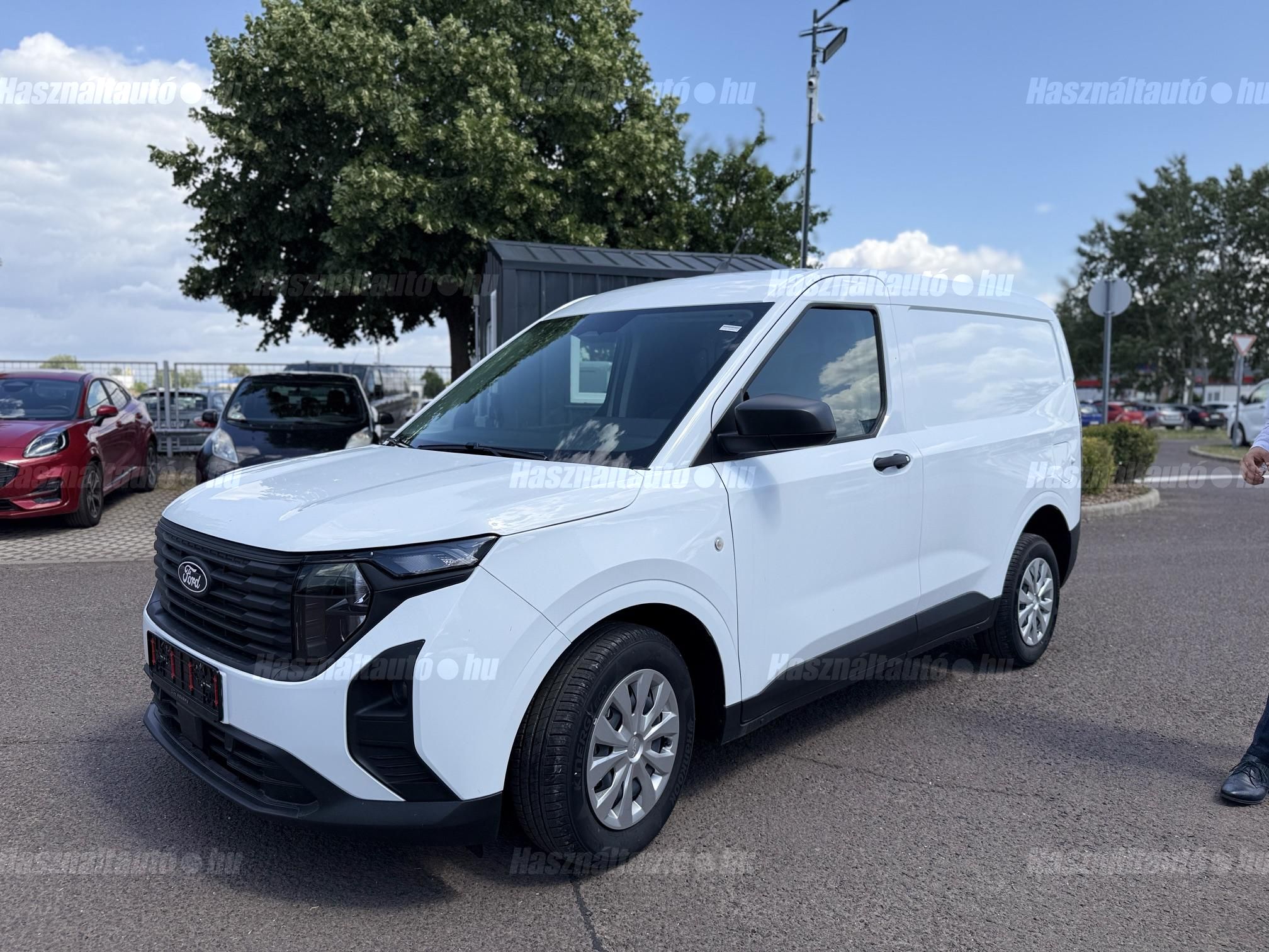 FORD COURIER 2026 - 1