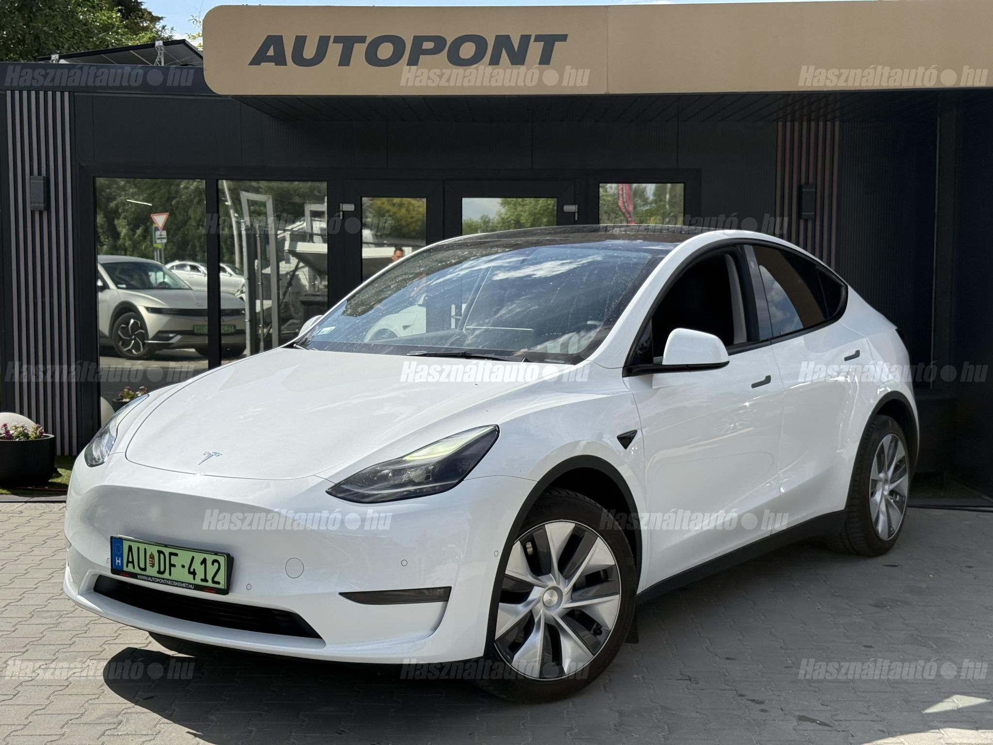 TESLA MODEL Y 2022/3 - 1