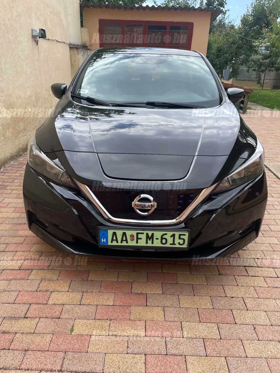 NISSAN LEAF 2020/7 - 1