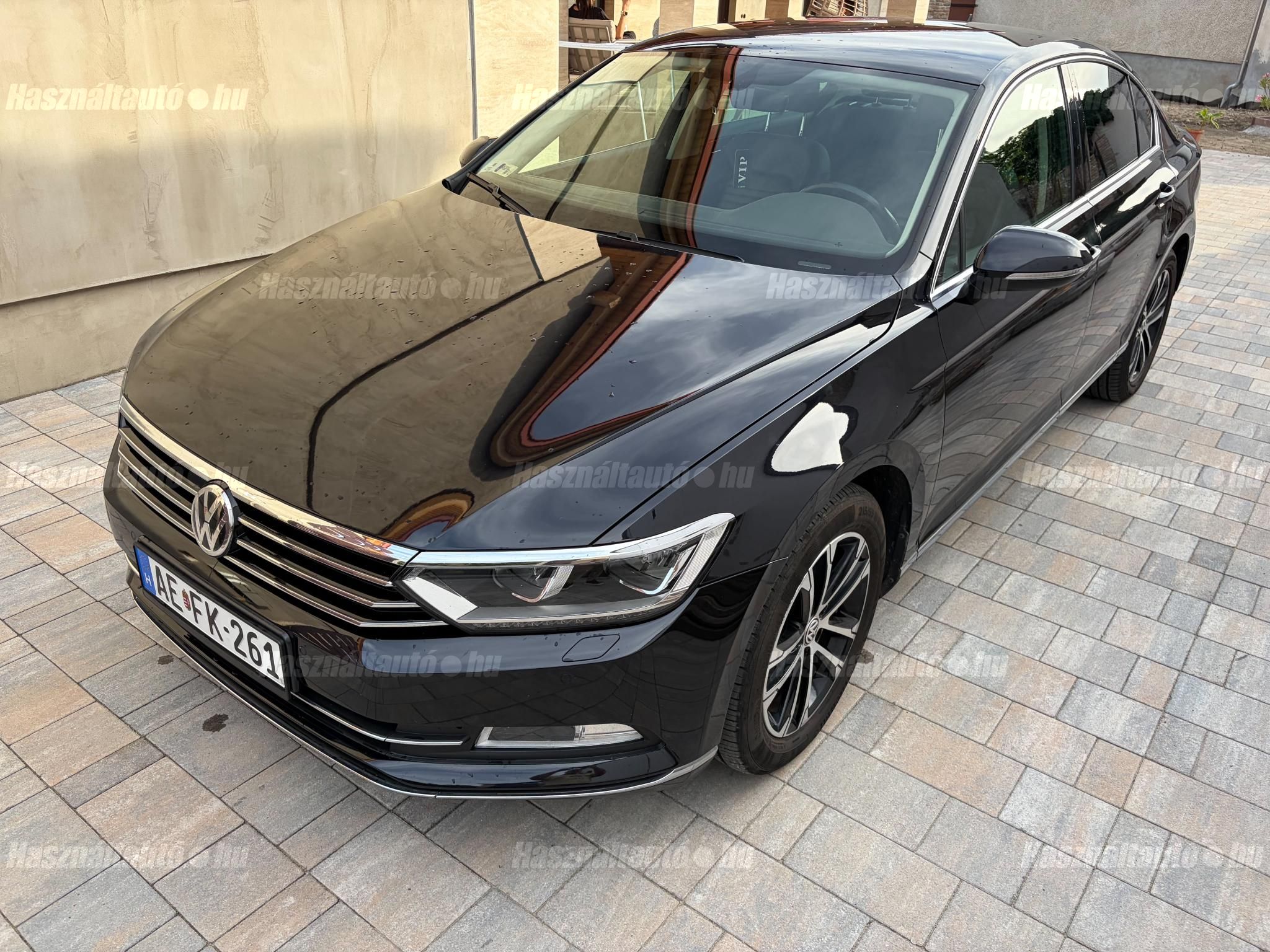 VOLKSWAGEN PASSAT VIII 2016/10 - 1