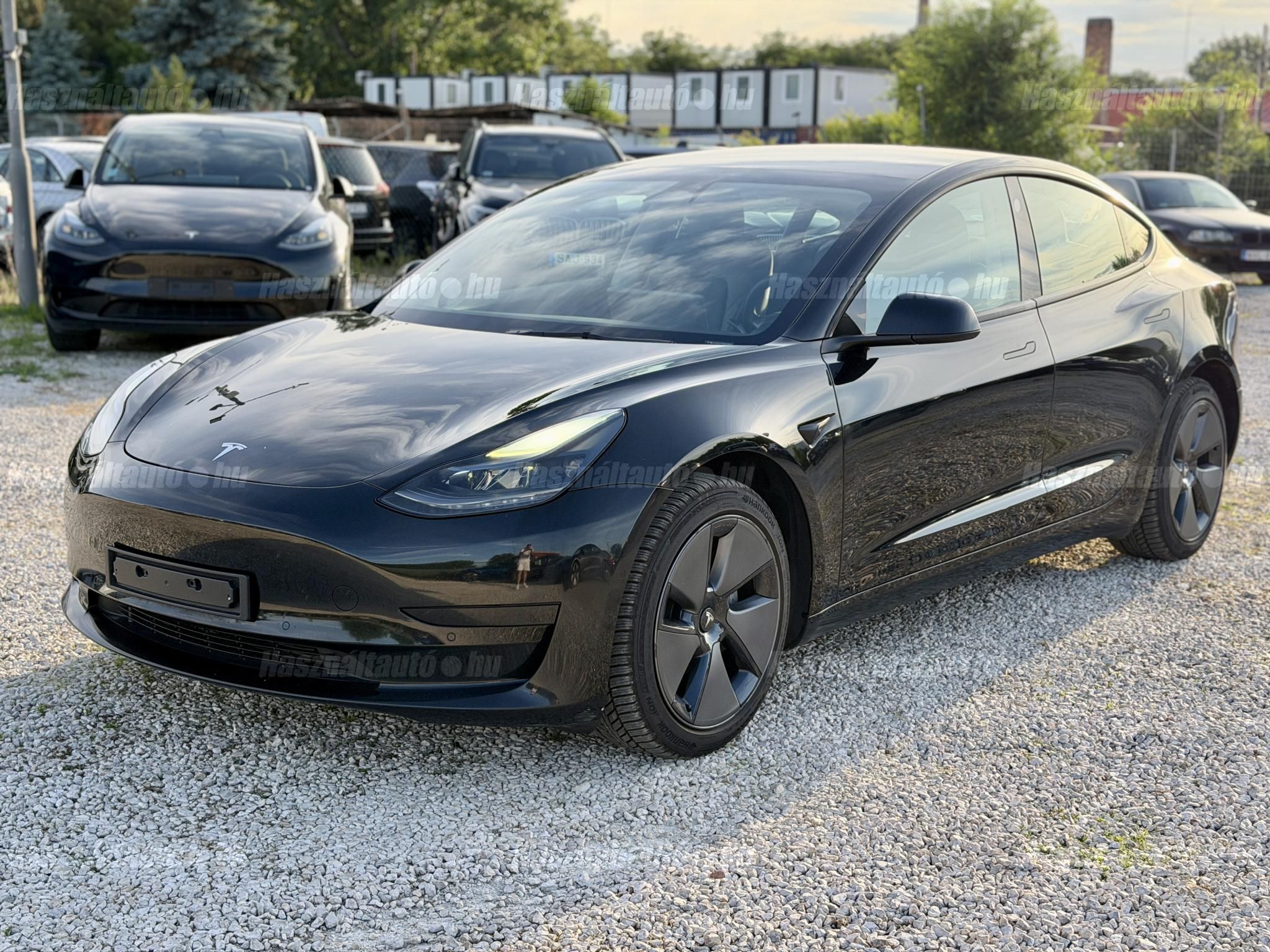 TESLA MODEL 3 2022/3 - 1