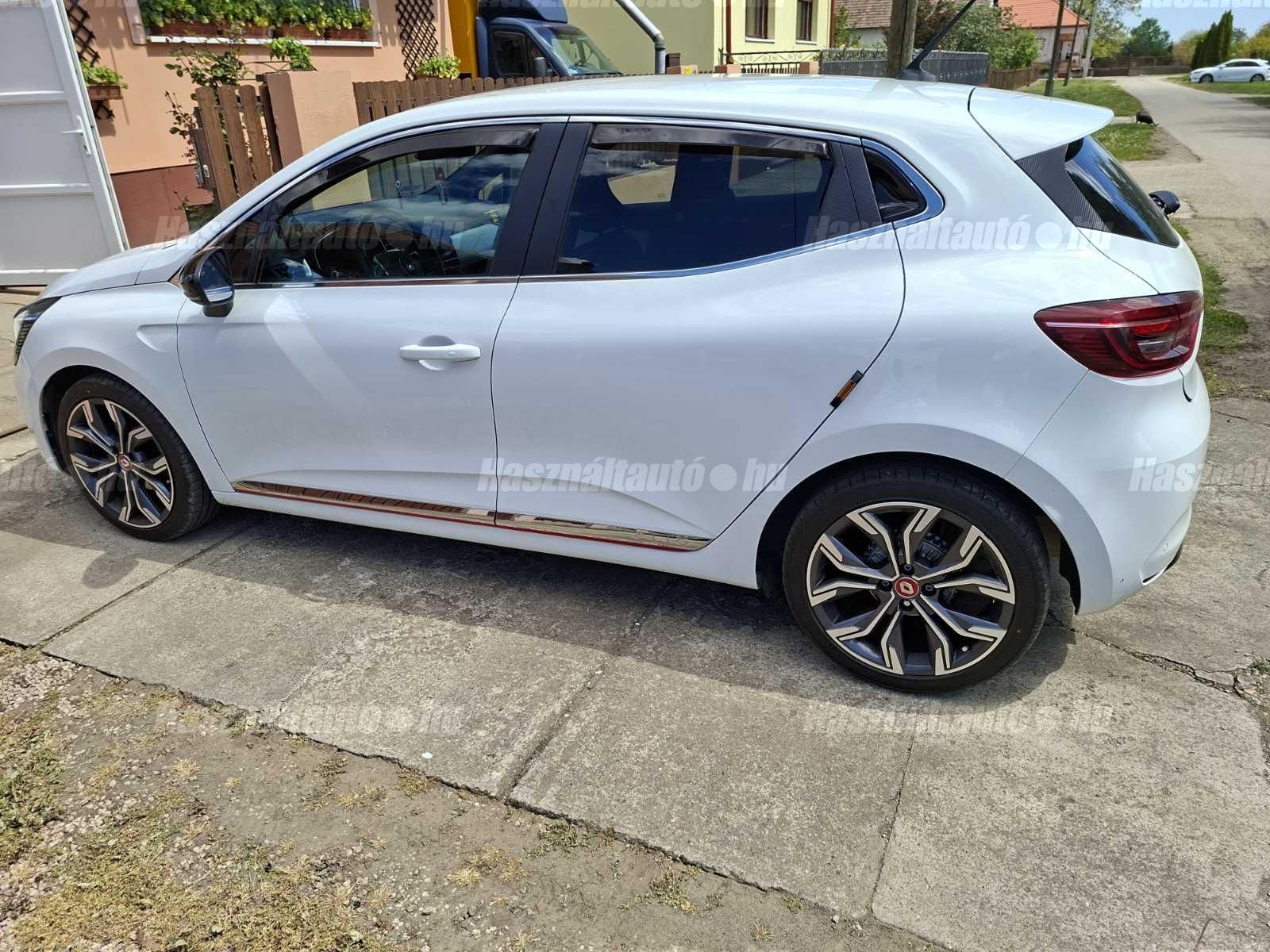 RENAULT CLIO 2020 - 1