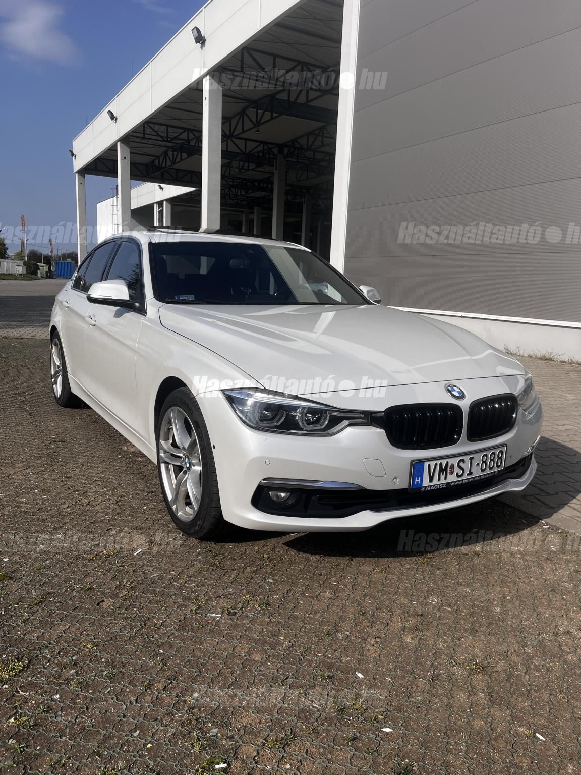 BMW 3-AS SOROZAT 2016/10 - 1