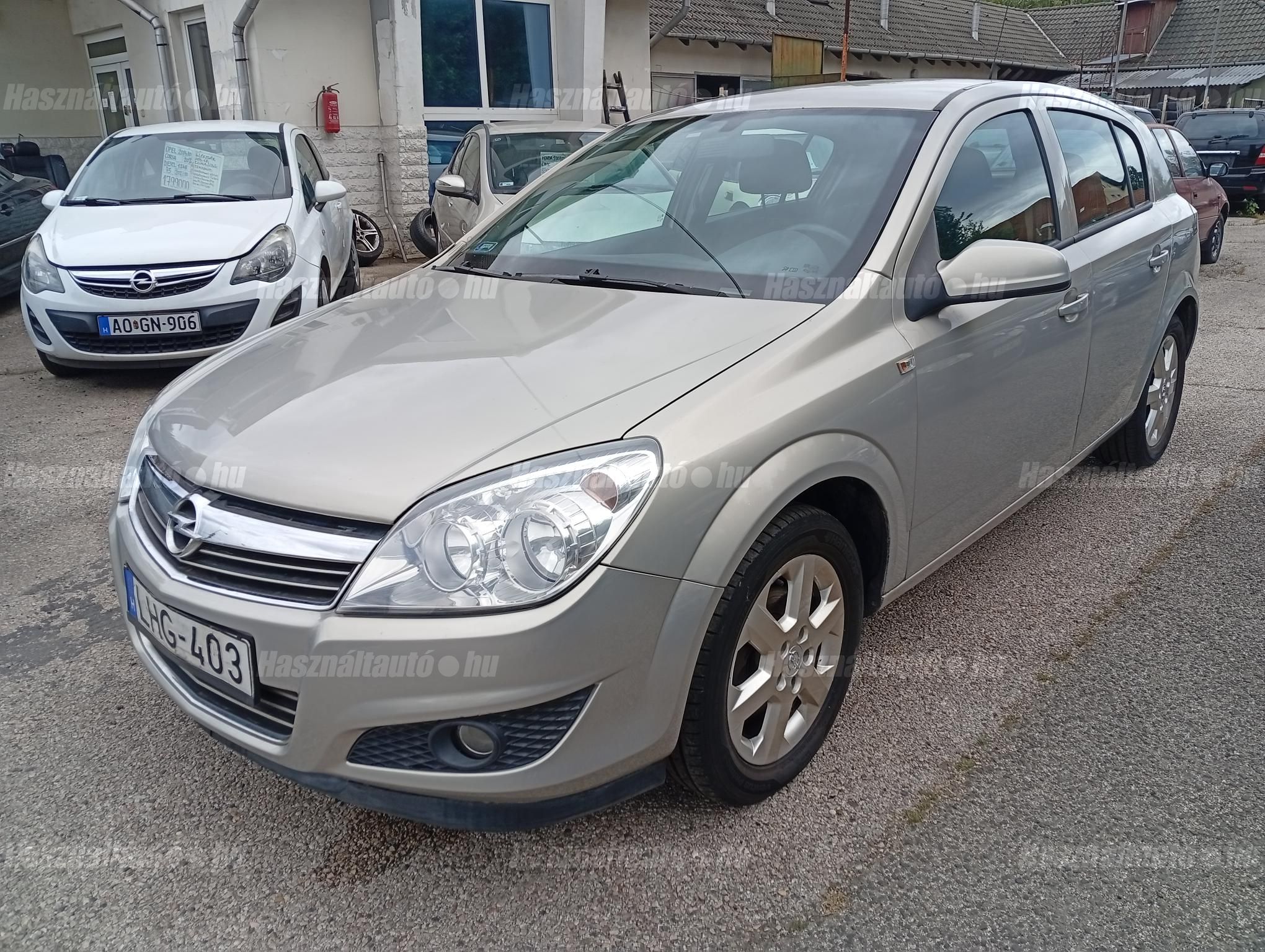 OPEL ASTRA H 2009/2 - 1
