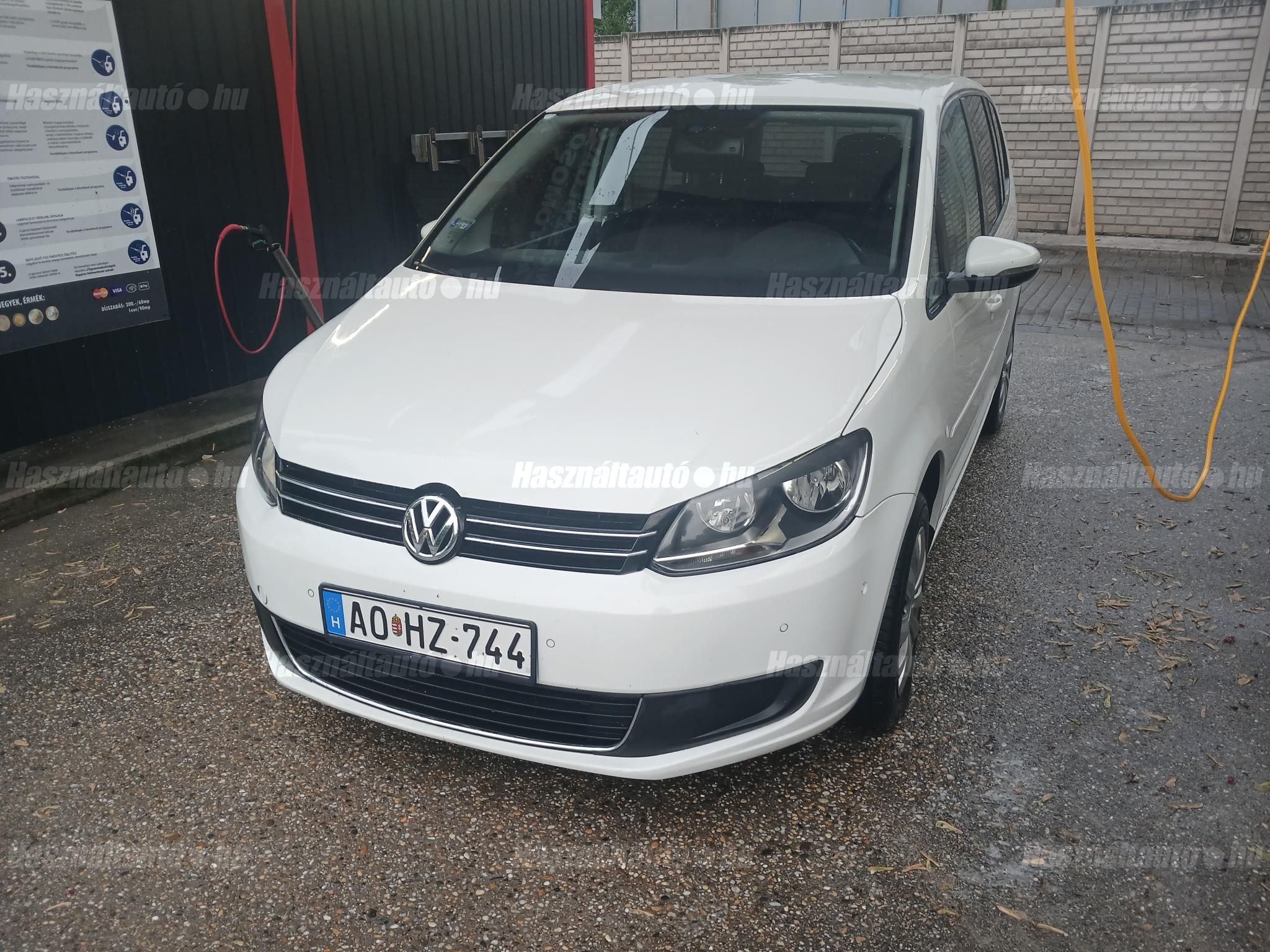 VOLKSWAGEN TOURAN 2015/12 - 1