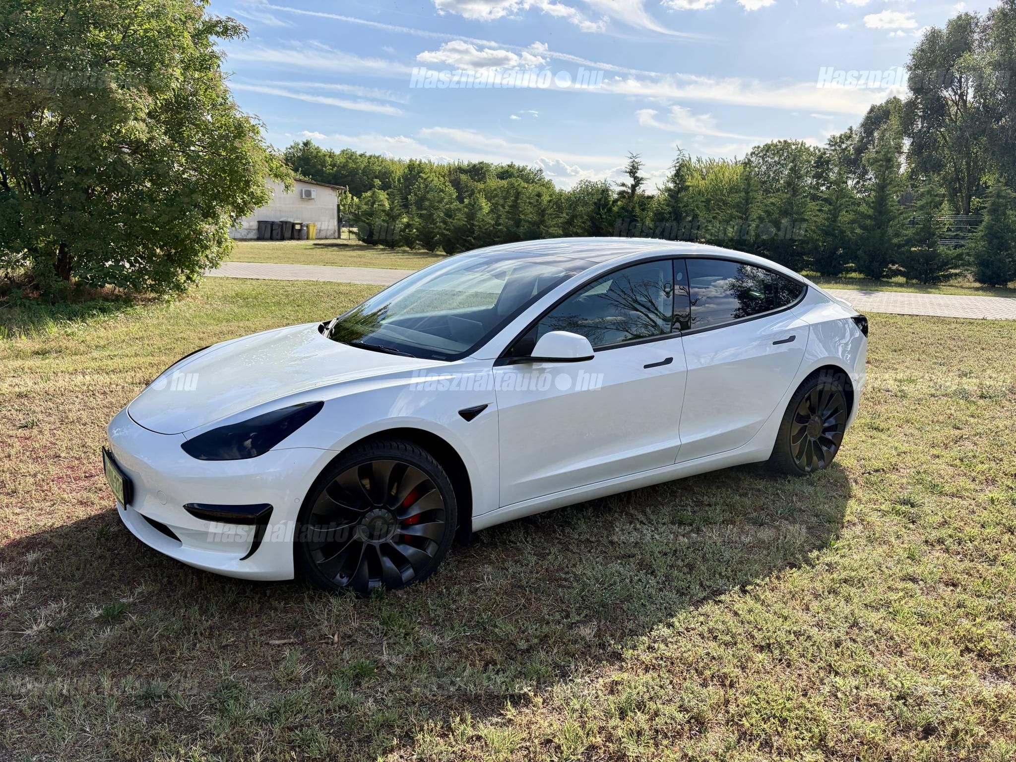 TESLA MODEL 3 2022/6 - 1