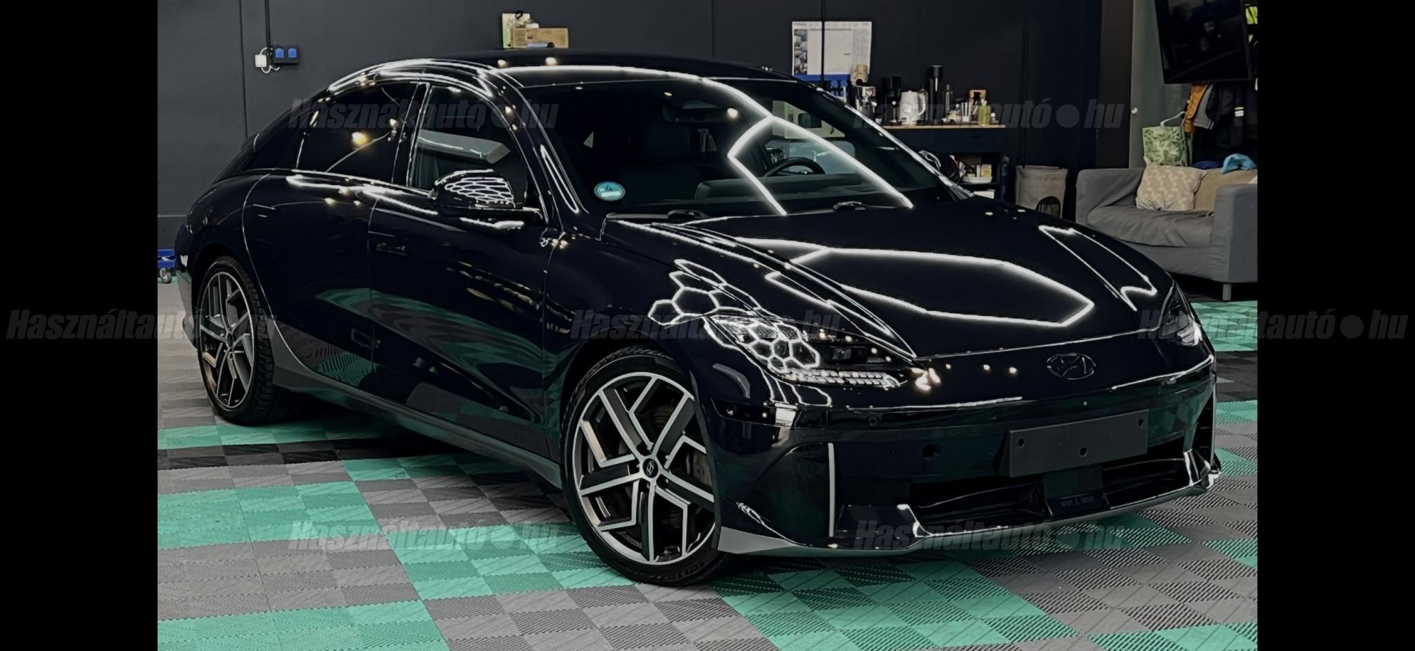 HYUNDAI IONIQ 6 2023/10 - 1