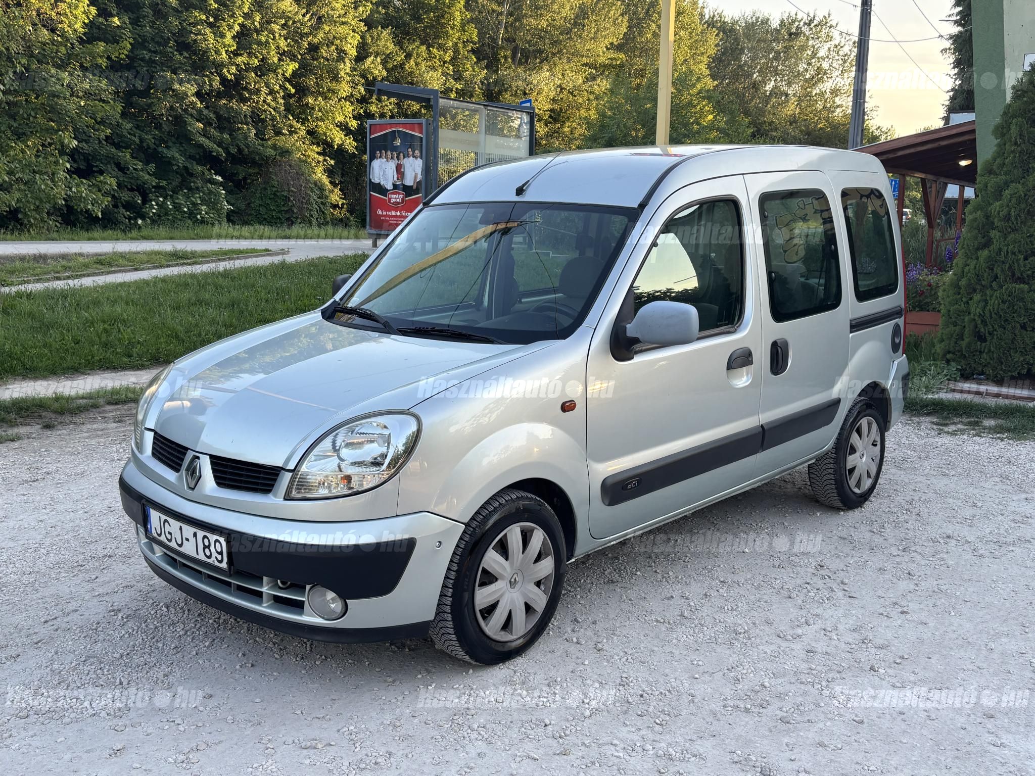 RENAULT KANGOO 2004/8 - 1
