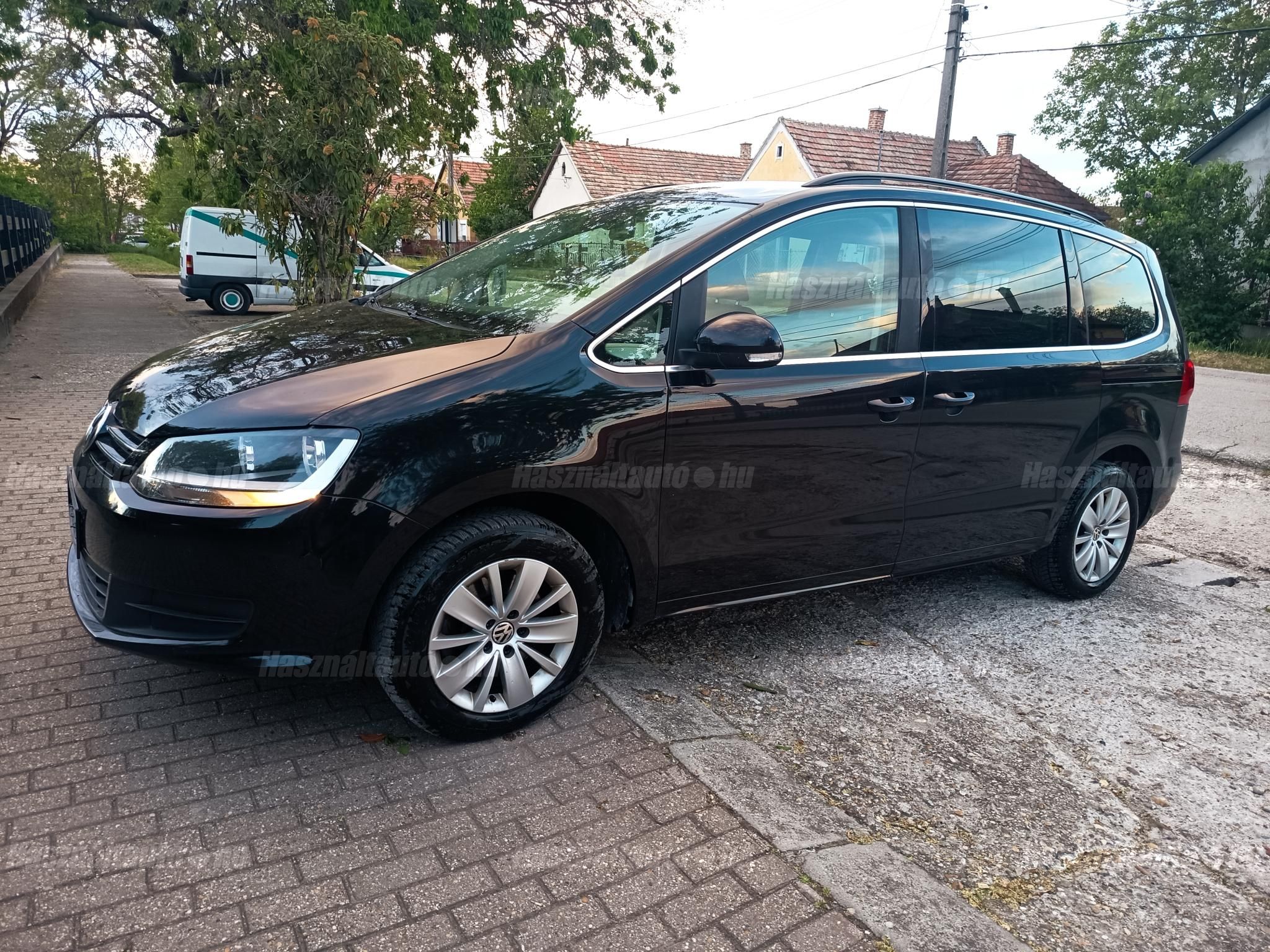 VOLKSWAGEN SHARAN 2011/6 - 1