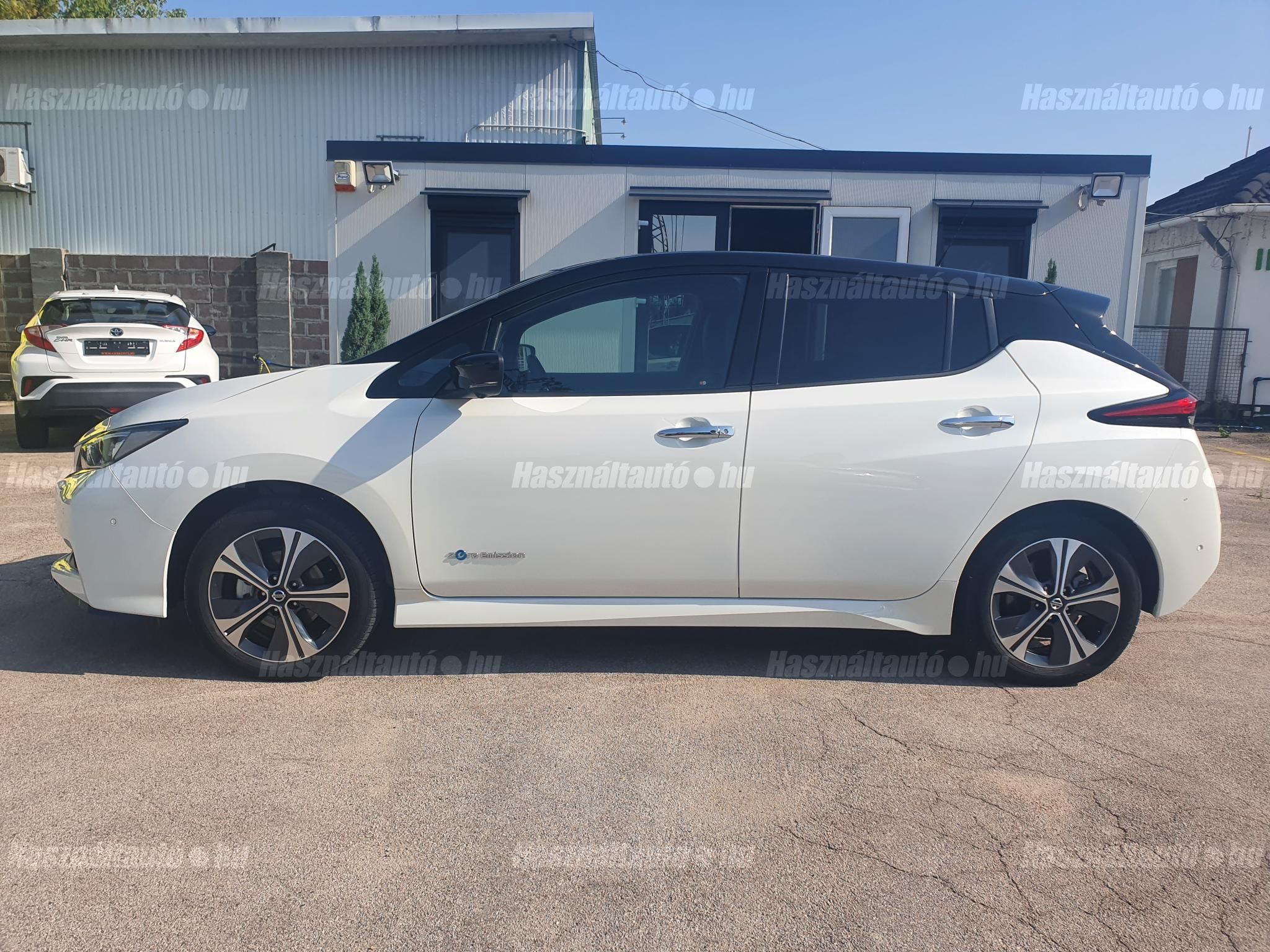 NISSAN LEAF 2019/8 - 1