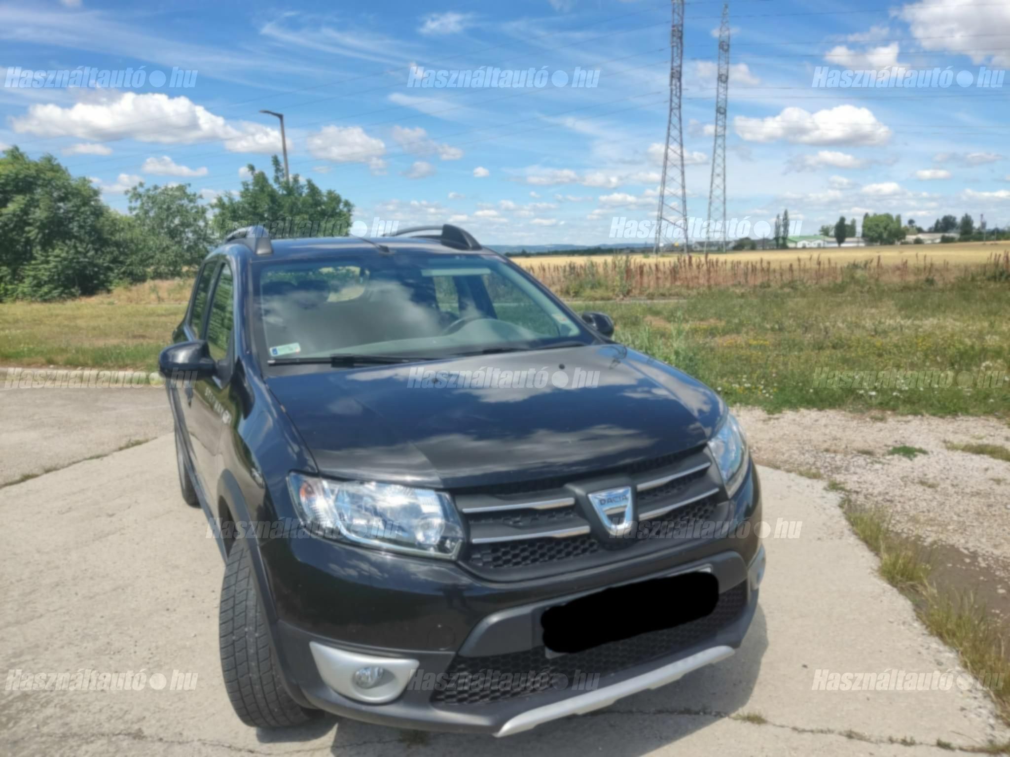 DACIA SANDERO 2015/9 - 1