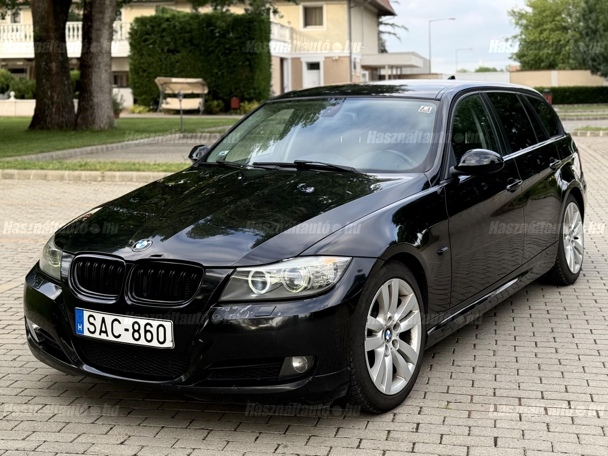 BMW 3-AS SOROZAT 2010/12 - 1