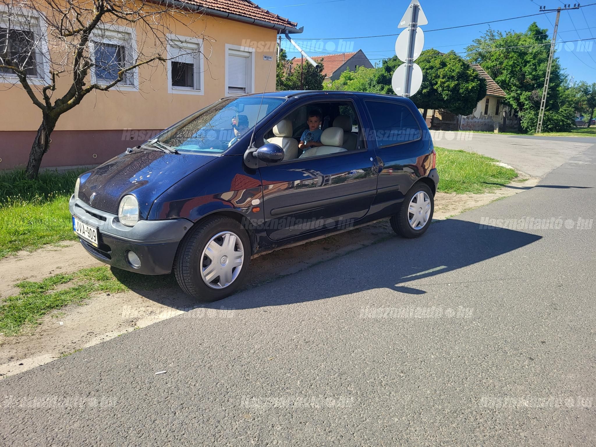 RENAULT TWINGO 2002/7 - 1