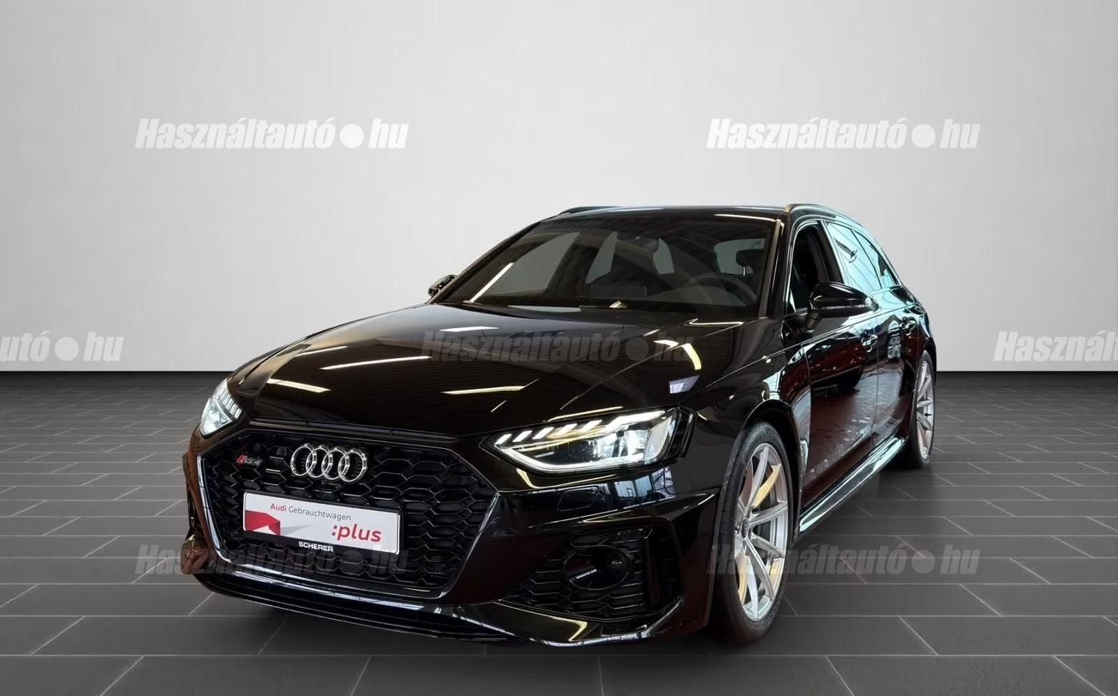 AUDI RS4 2023/3 - 1