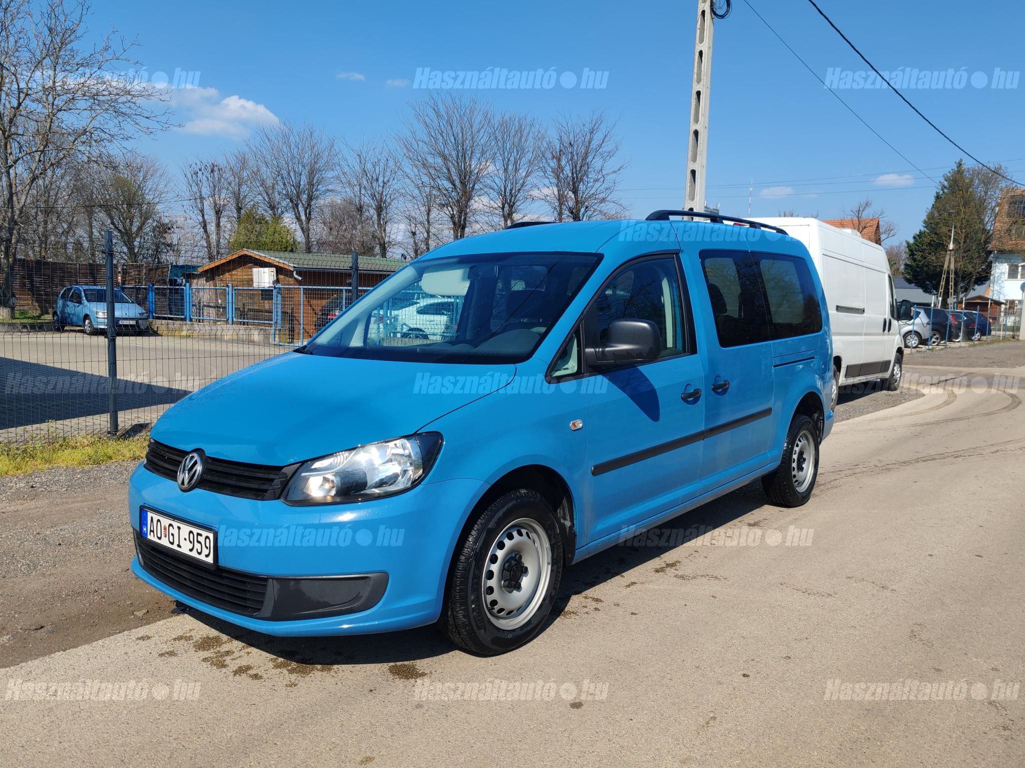 VOLKSWAGEN CADDY 2013/2 - 1