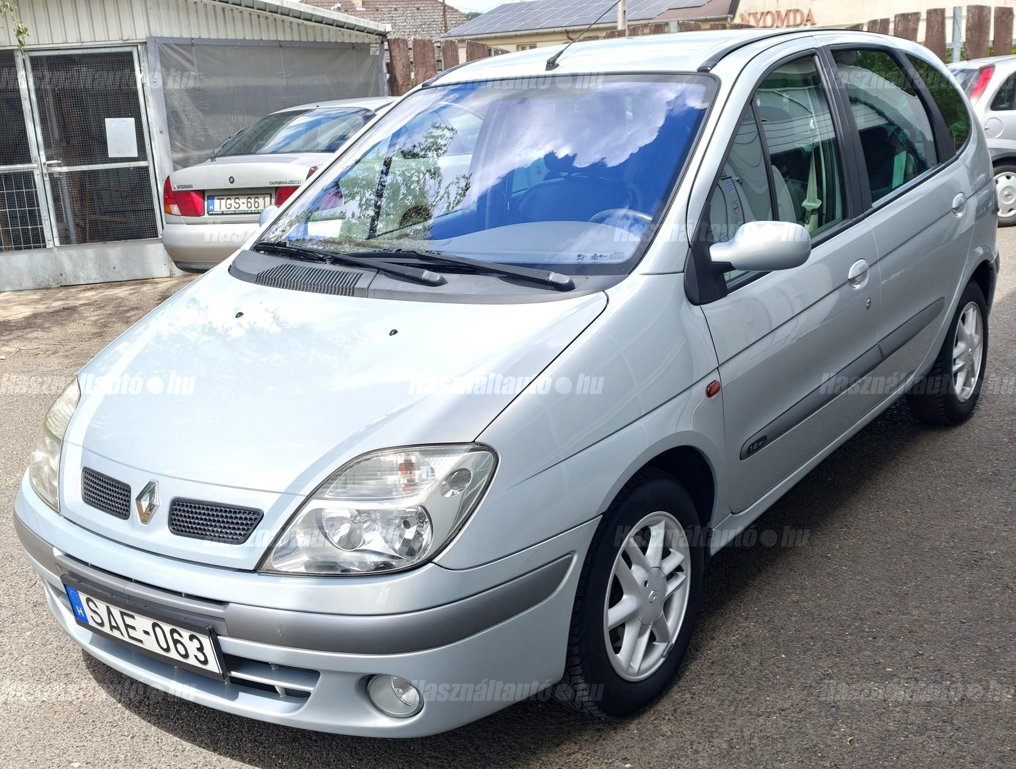 RENAULT SCENIC 2002/5 - 1