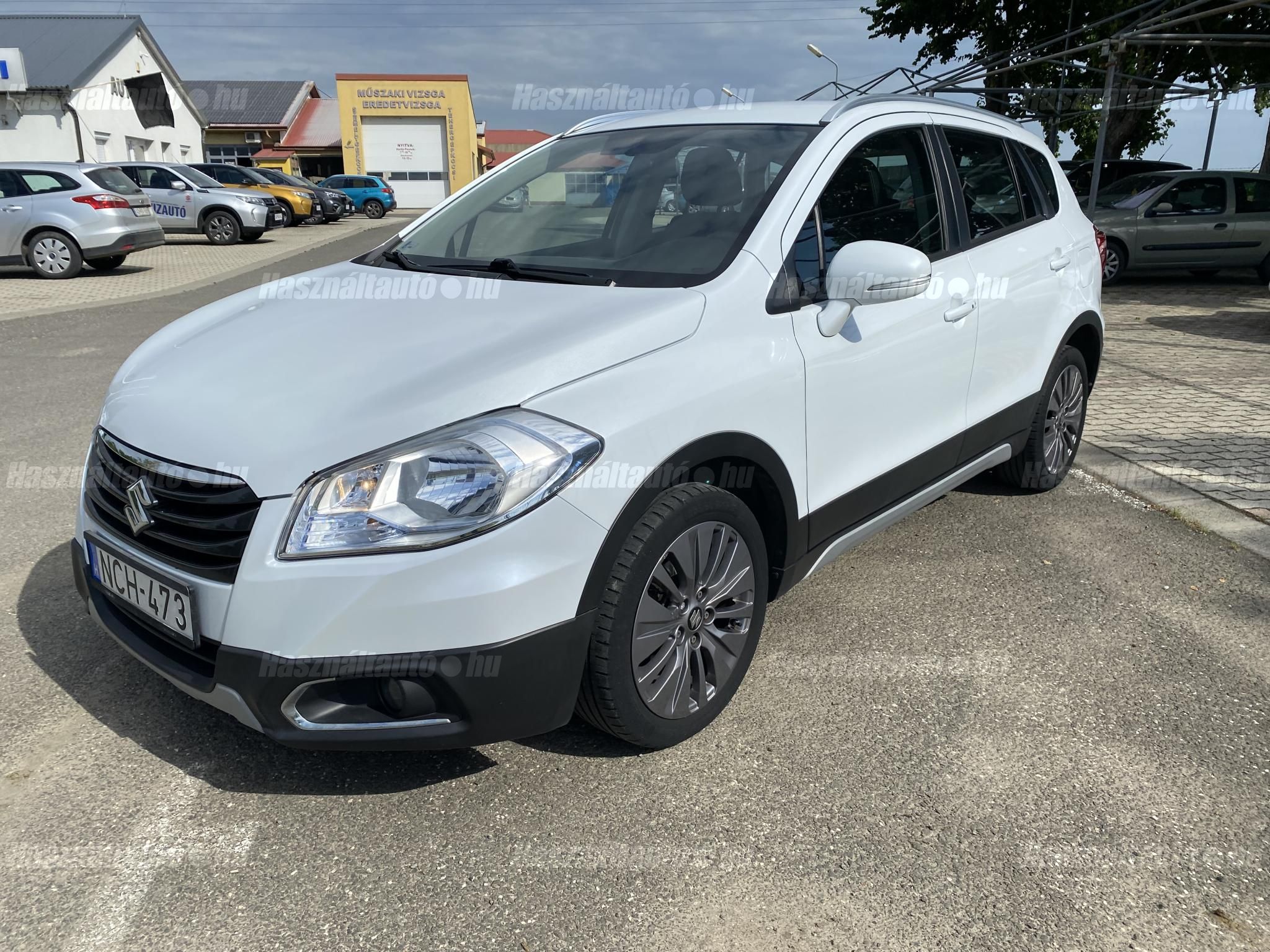 SUZUKI SX4 S-CROSS 2015/4 - 1