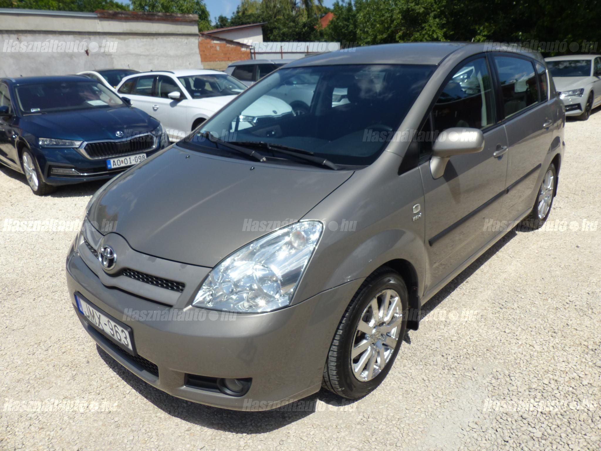 TOYOTA COROLLA VERSO 2005/2 - 1