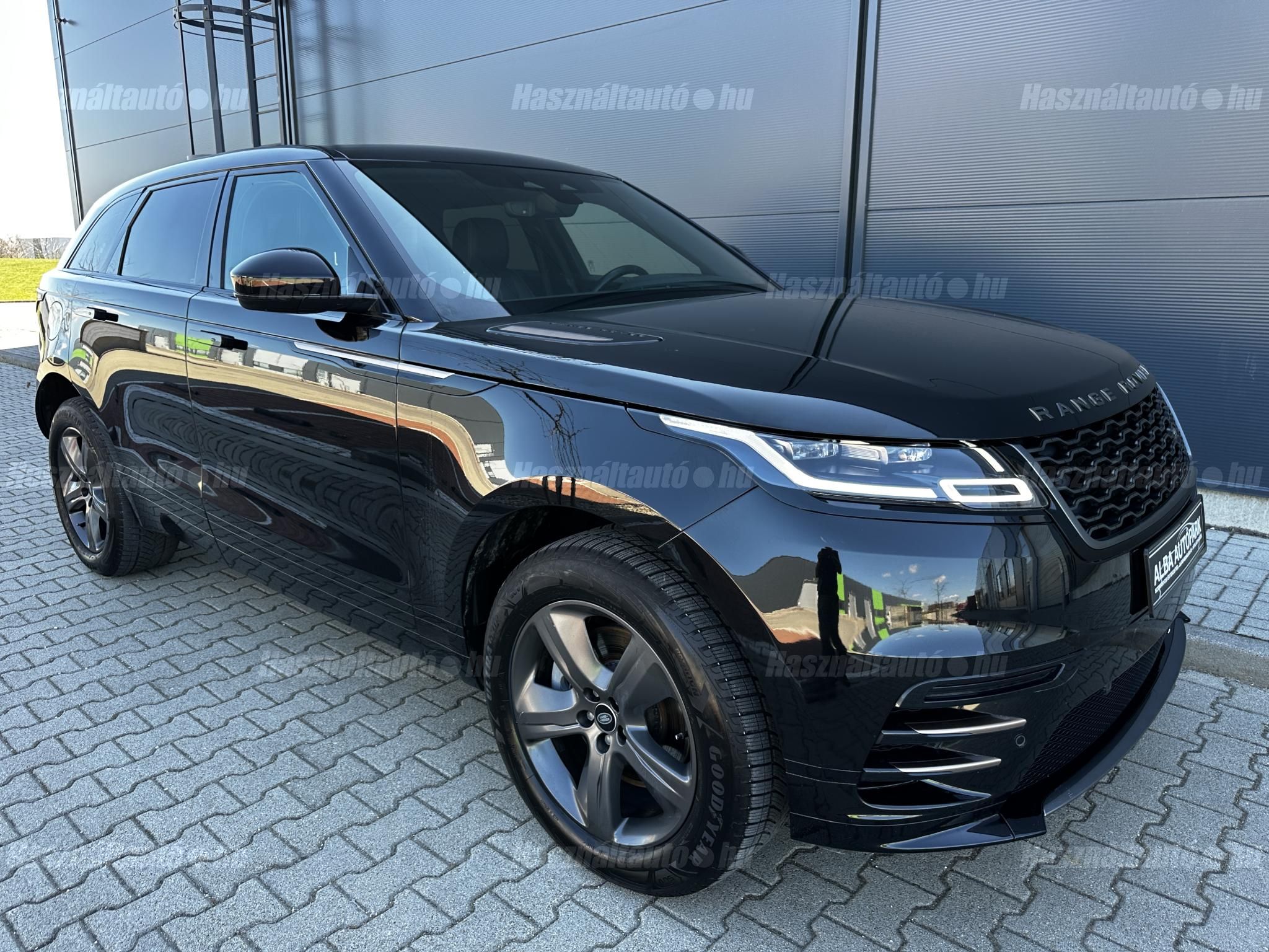 LAND ROVER RANGE ROVER VELAR 2023 - 1