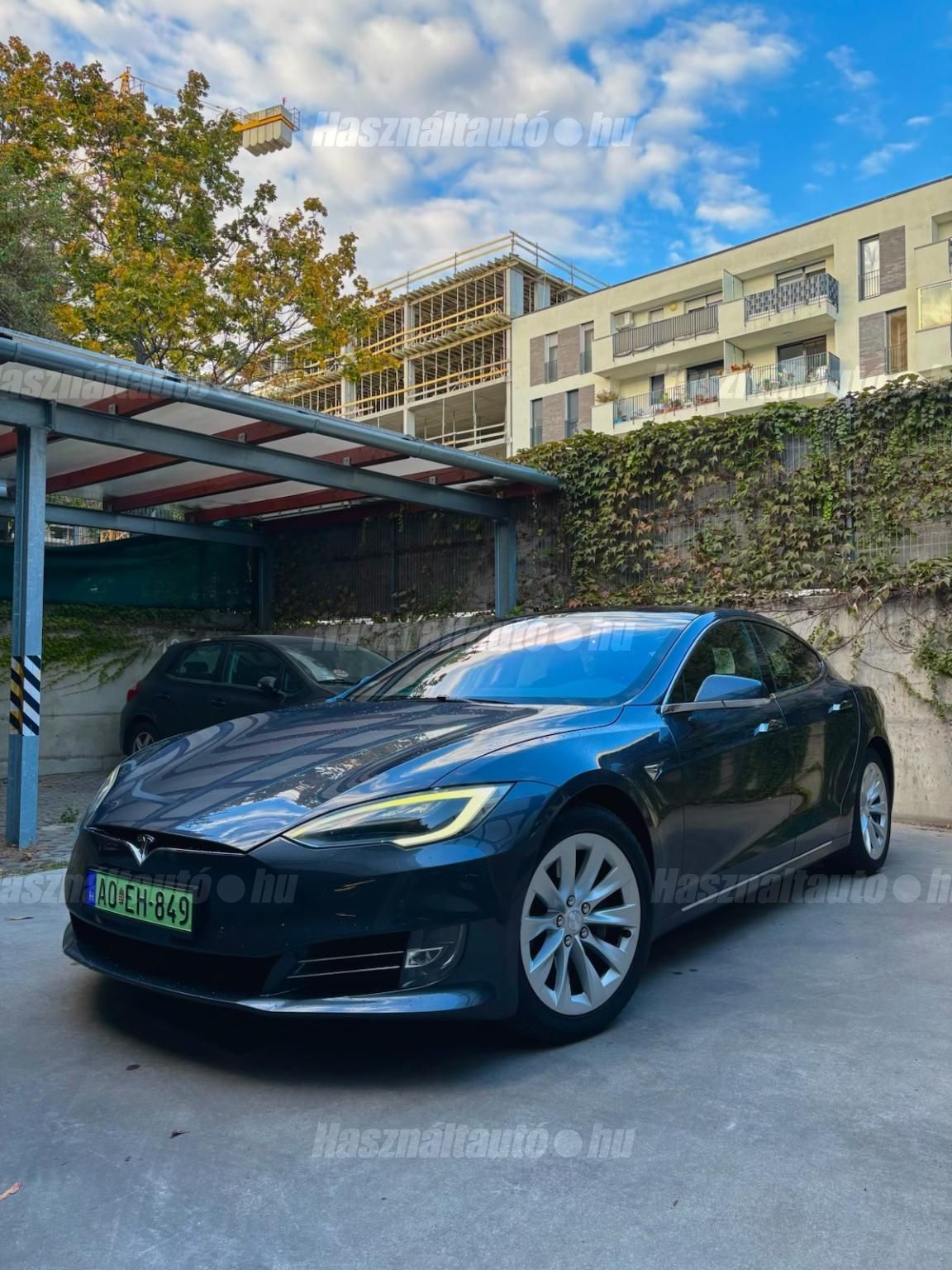 TESLA MODEL S 2018/12 - 1