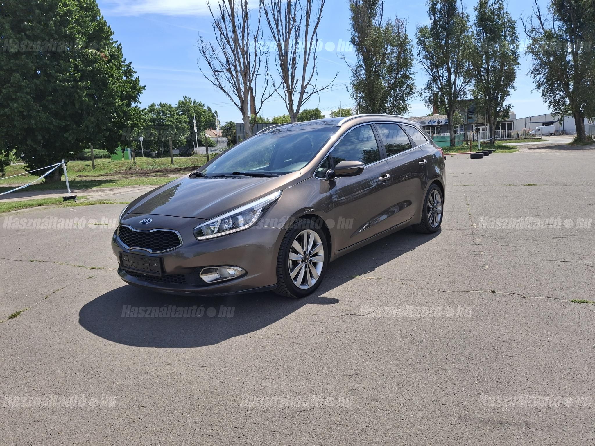 KIA CEE'D 2014/2 - 1