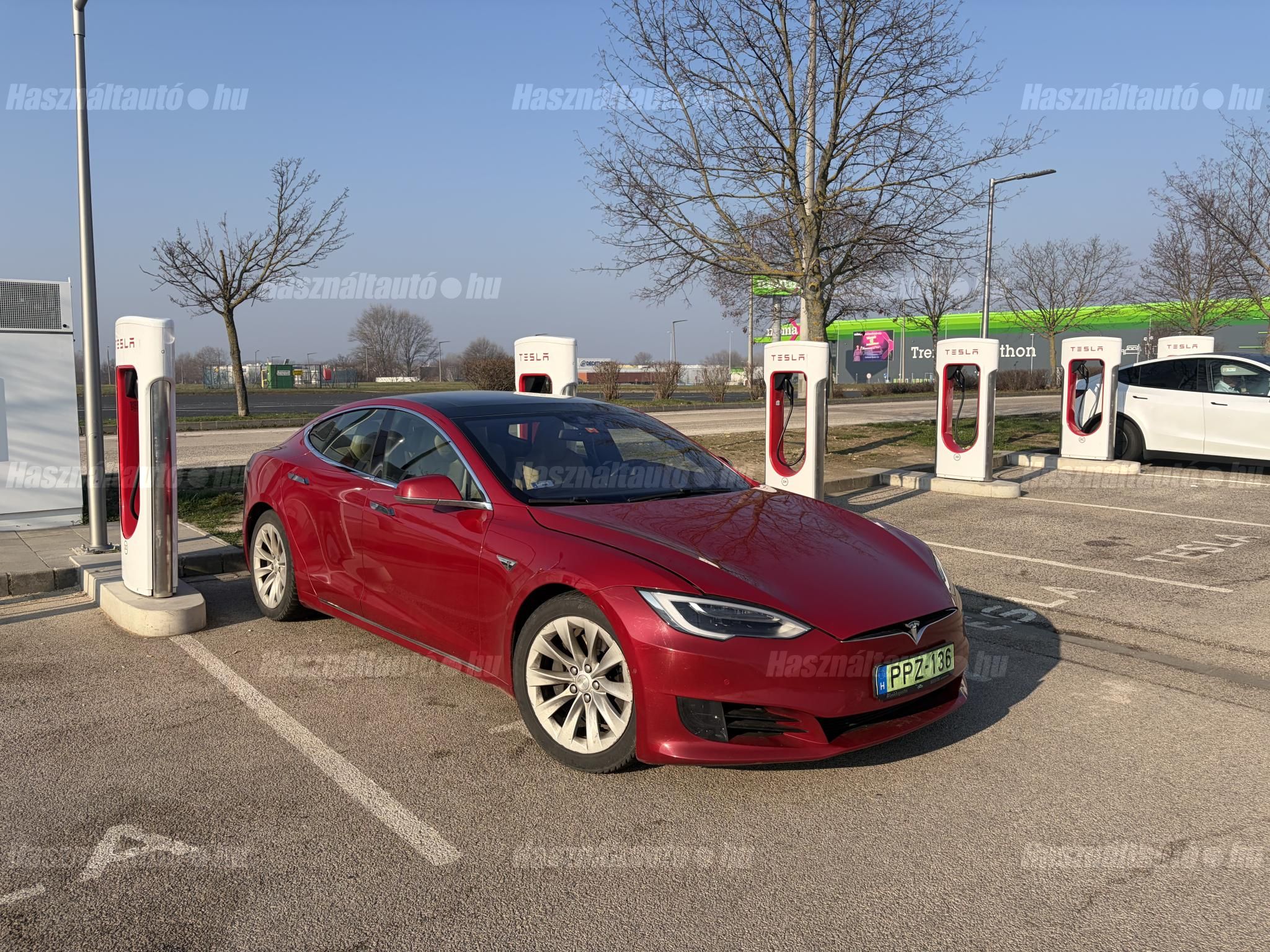 TESLA MODEL S 2016/12 - 1