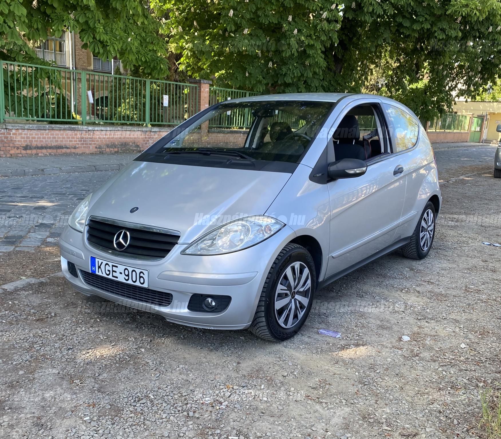 MERCEDES-BENZ A 150 2006/5 - 1
