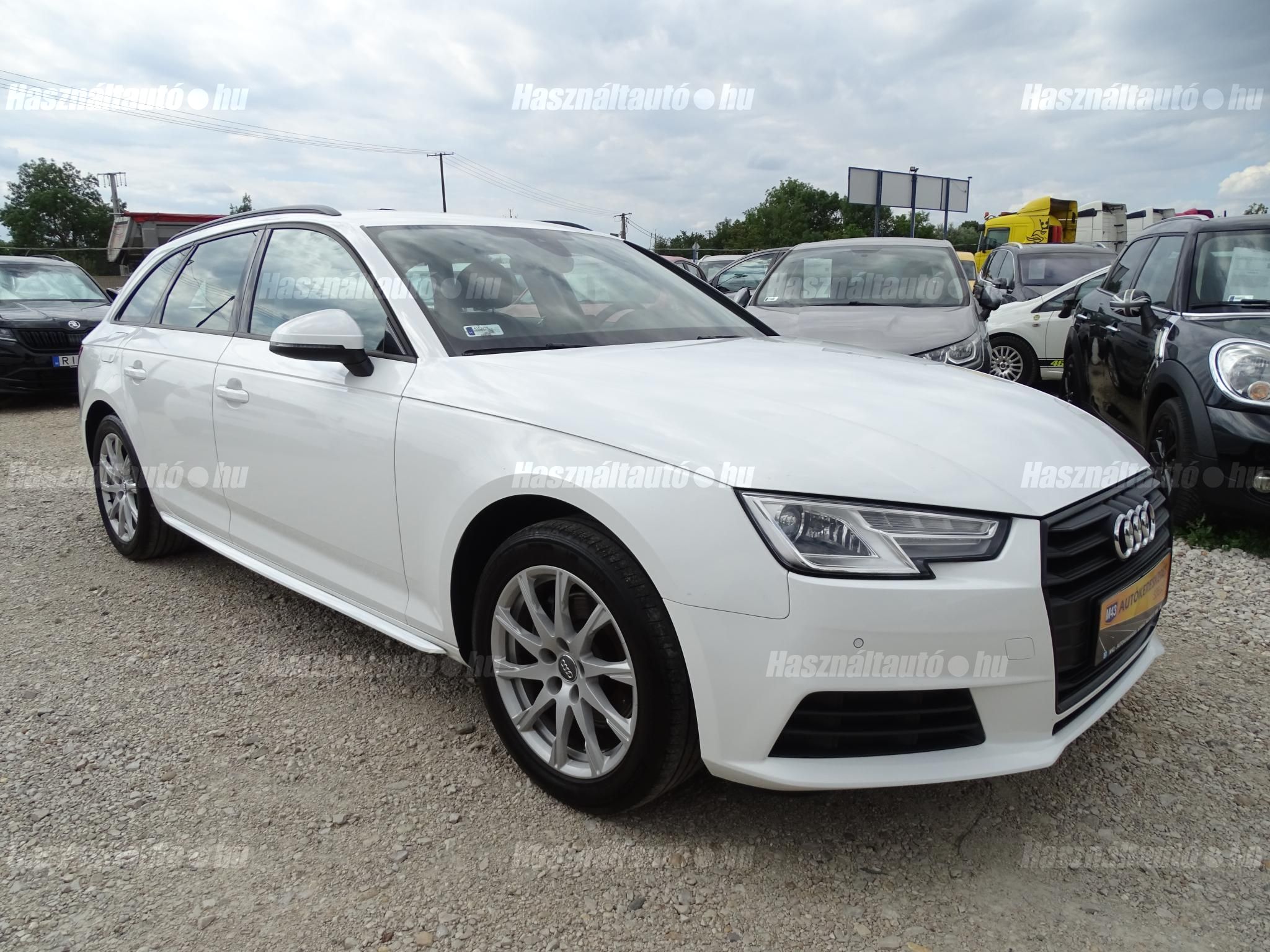 AUDI A4 2017/10 - 1