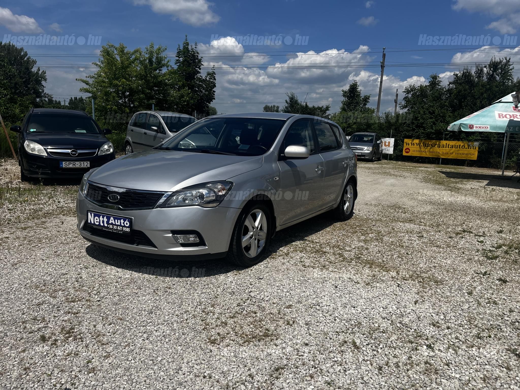 KIA CEE'D 2010/2 - 1