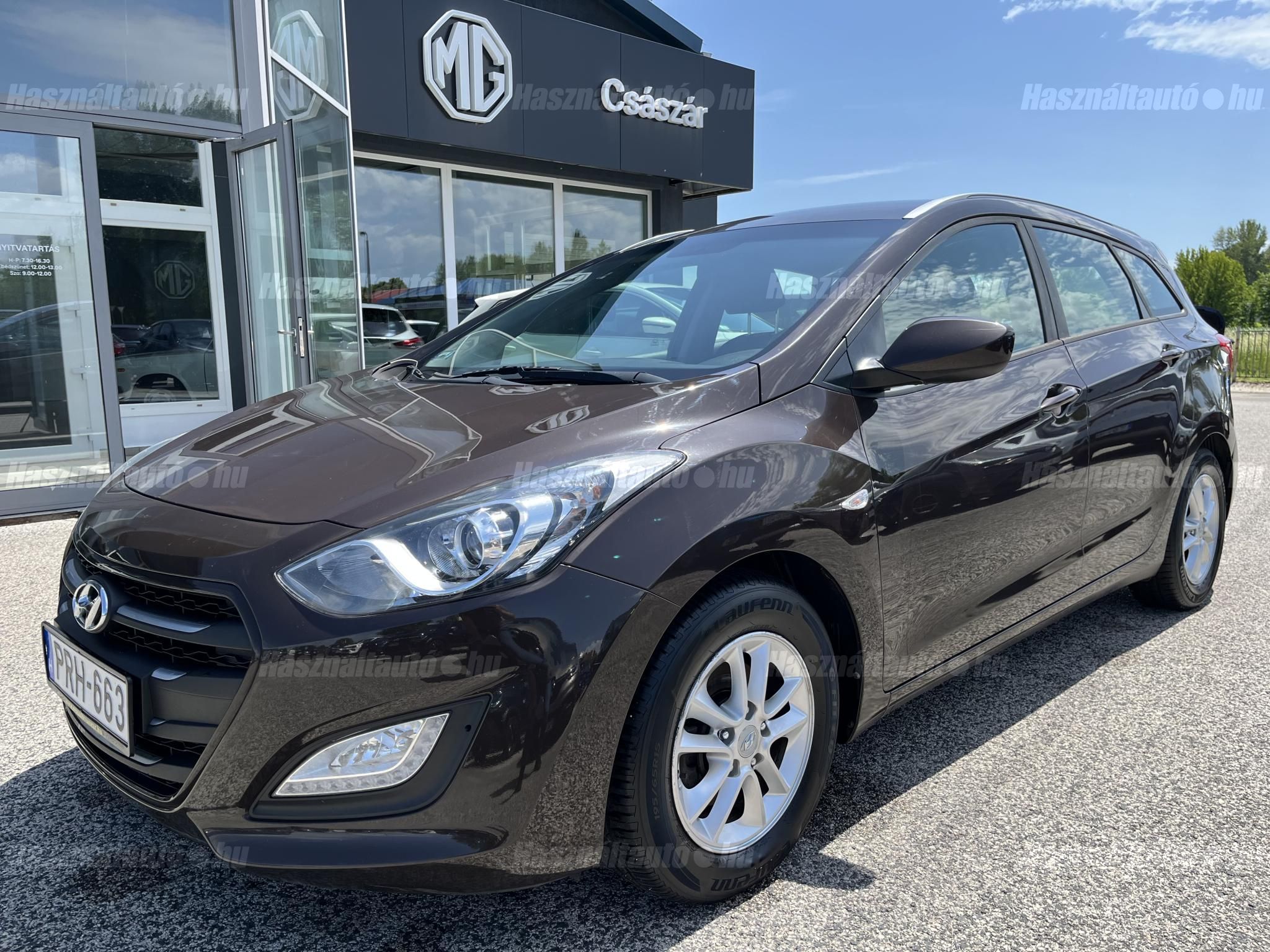 HYUNDAI I30 2017/6 - 1