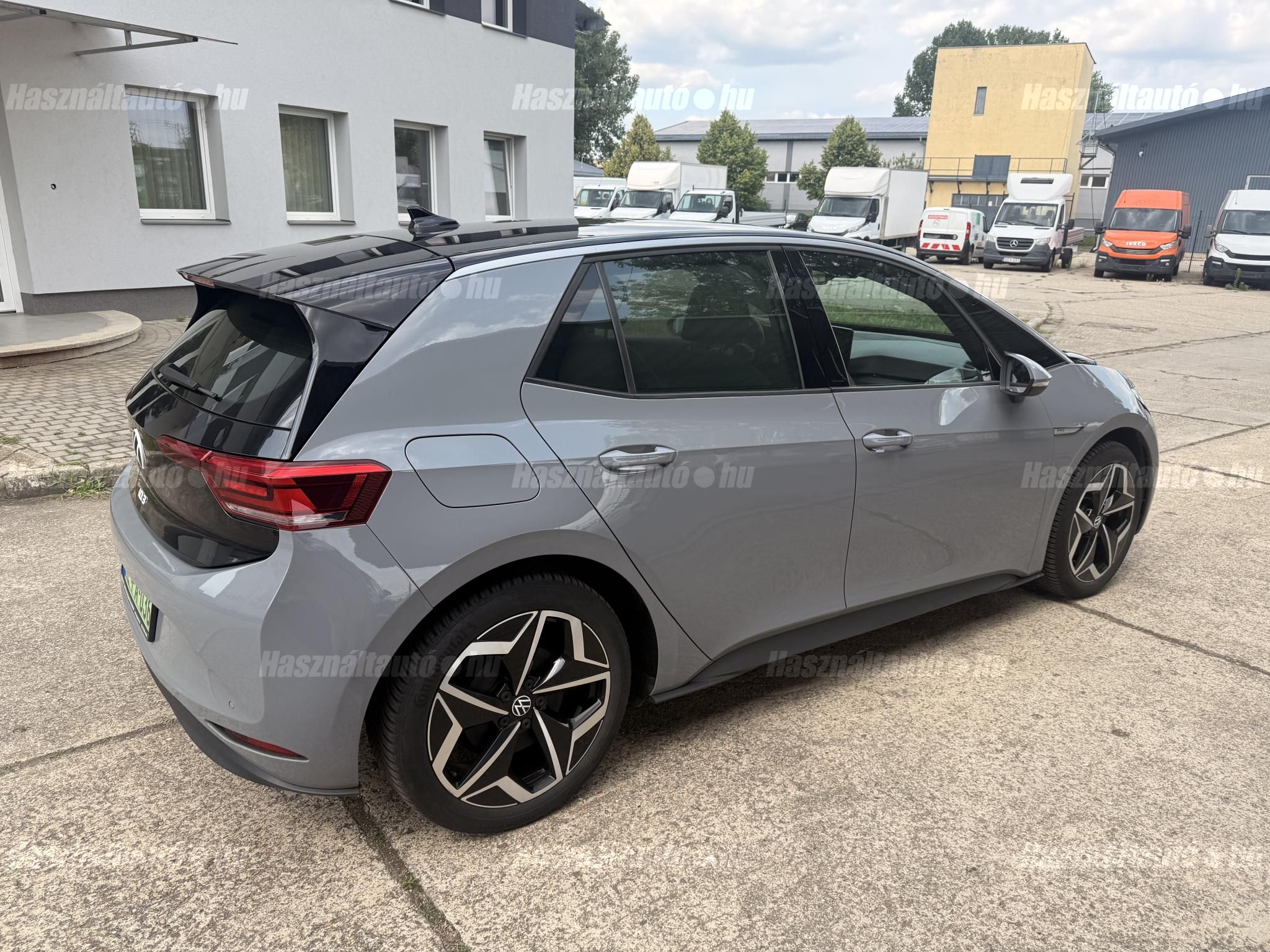 VOLKSWAGEN ID.3 2020/12 - 1
