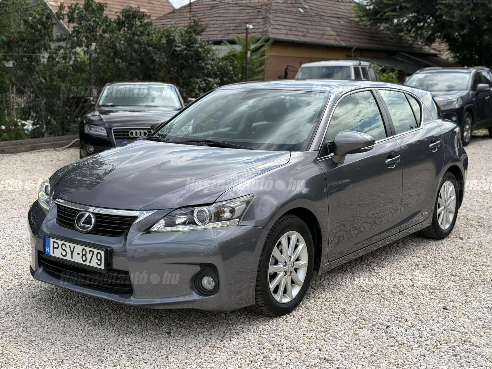 LEXUS CT 2013/2 - 1