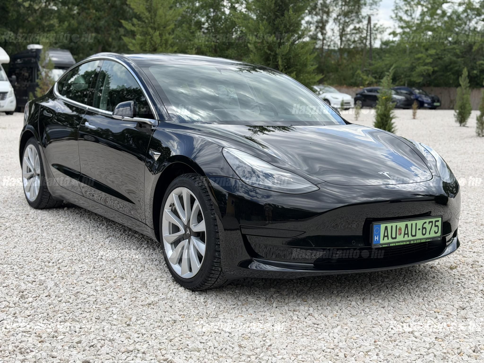 TESLA MODEL 3 2020/12 - 1