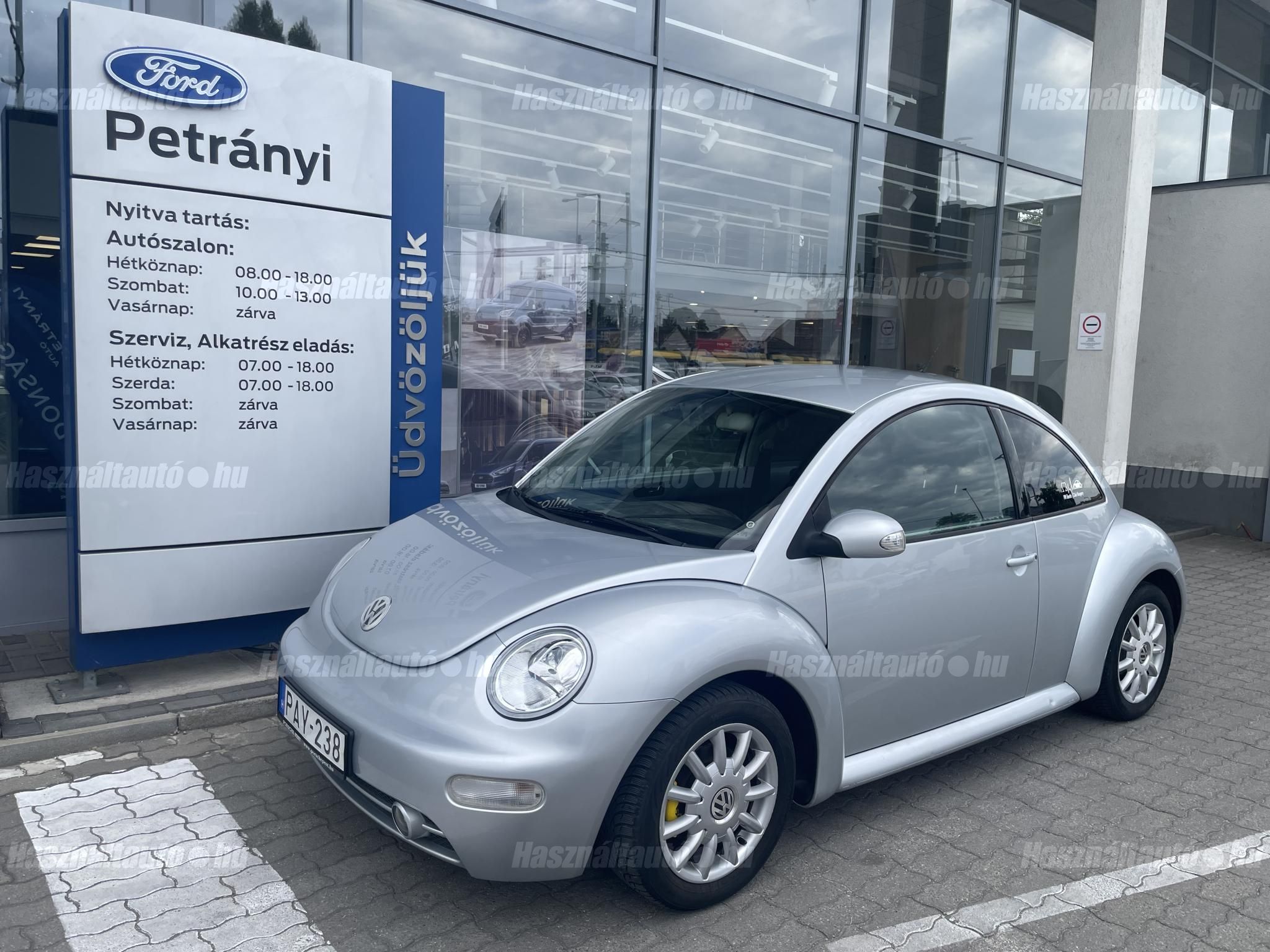 VOLKSWAGEN BEETLE 2004/11 - 1